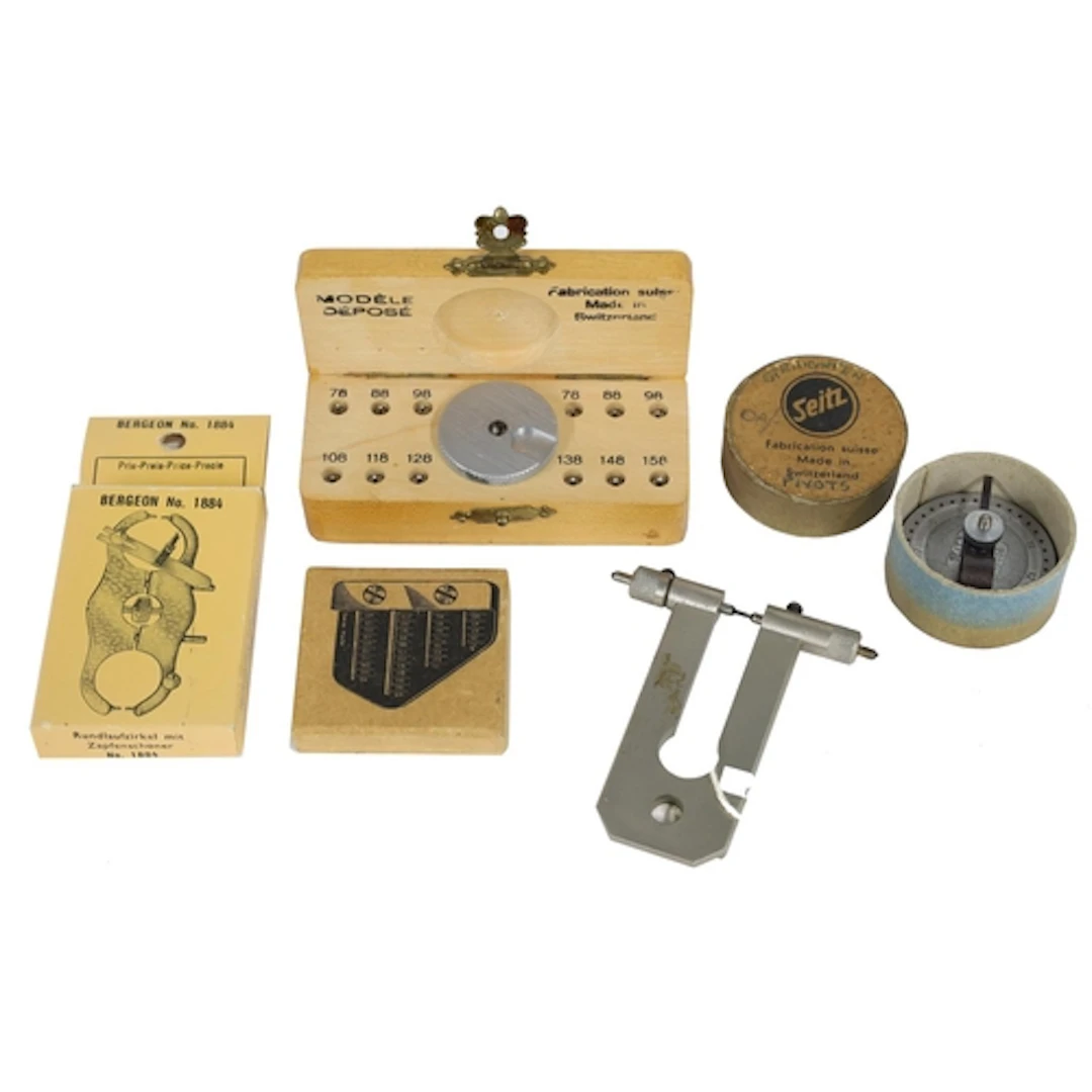 Bergeon truing caliper, no. 1884, within original box; toget...