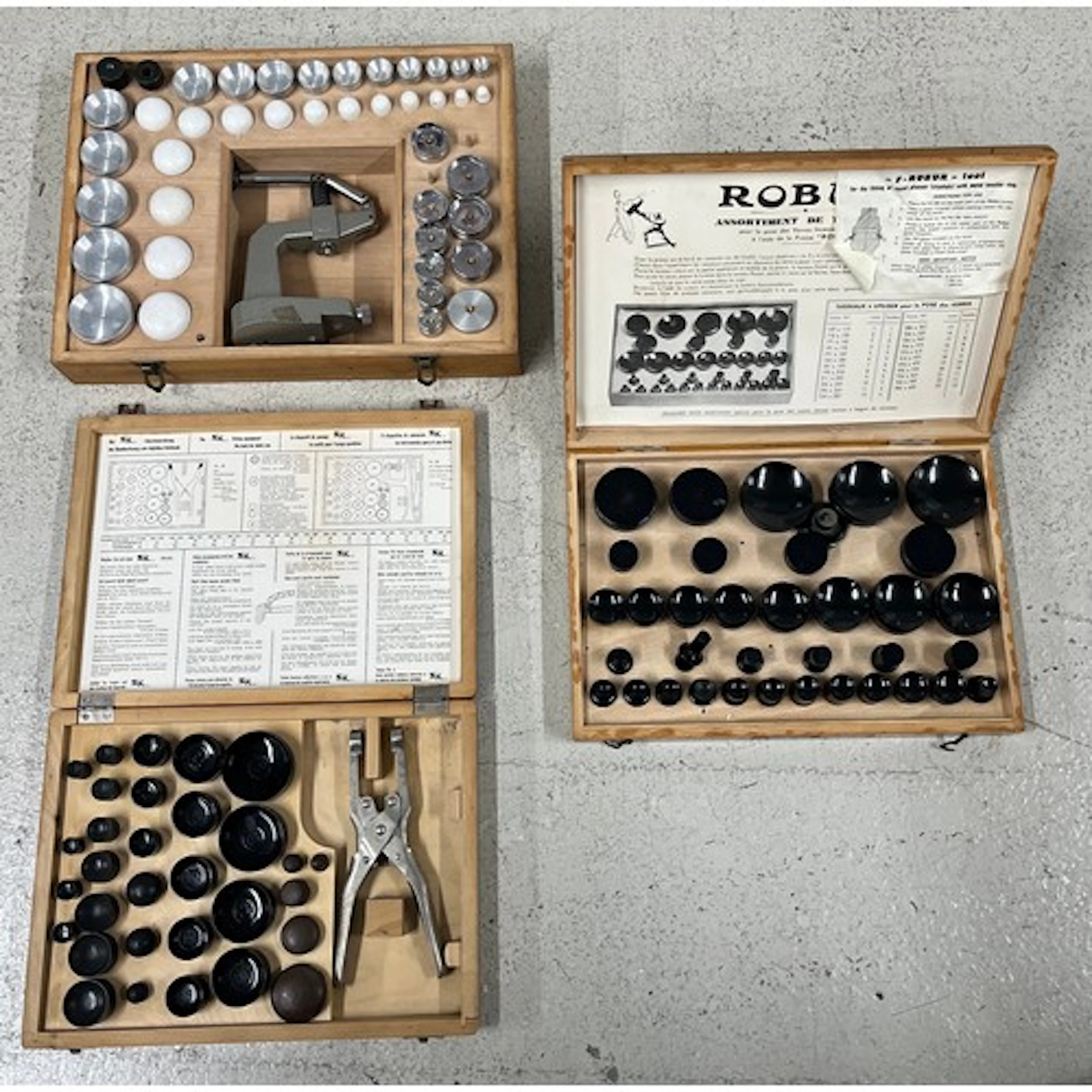 Stern Kreuz glass fitting tool, no. 48, with die set, within...