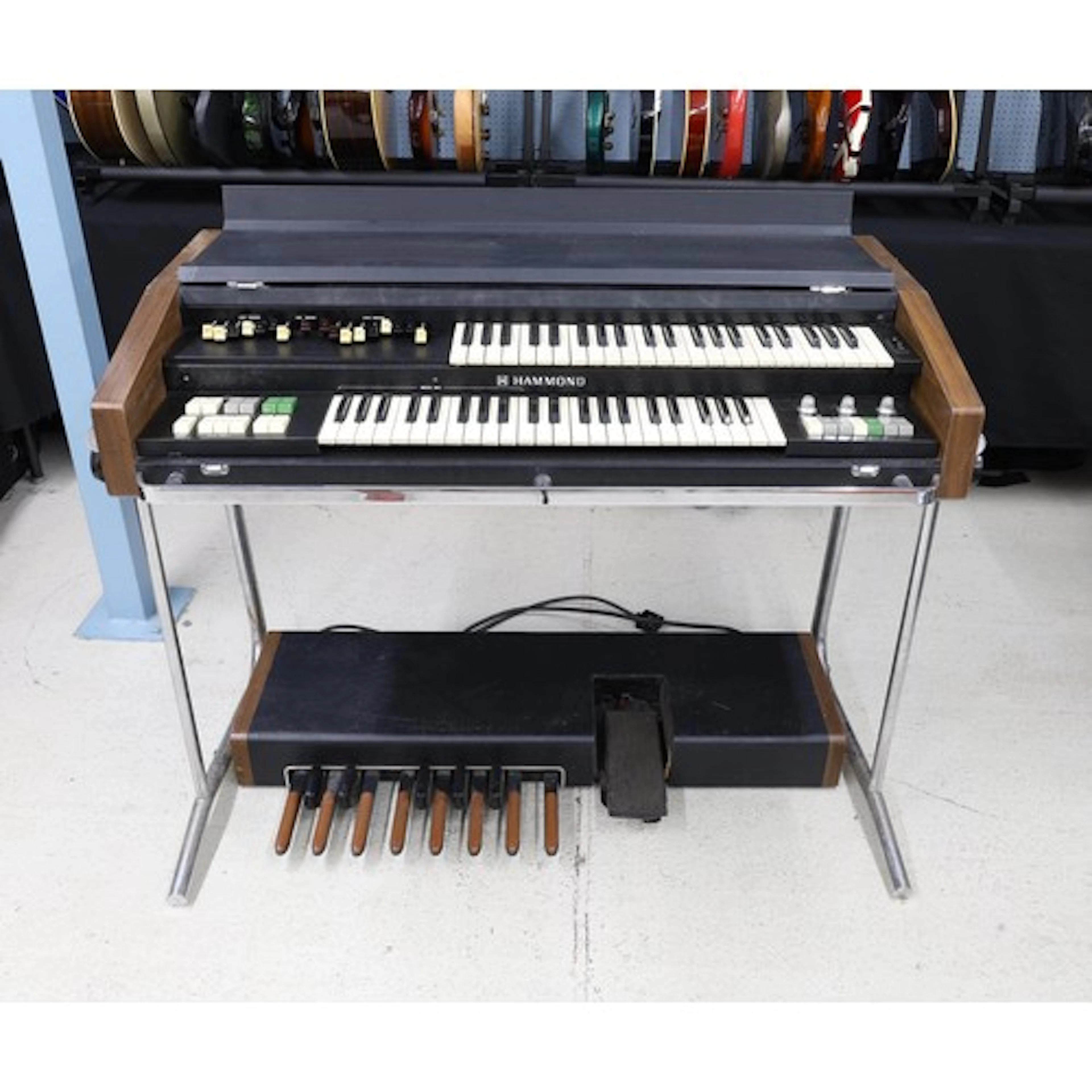 Hammond X5 Model 1815OK organ, made in Japan, with stand and...
