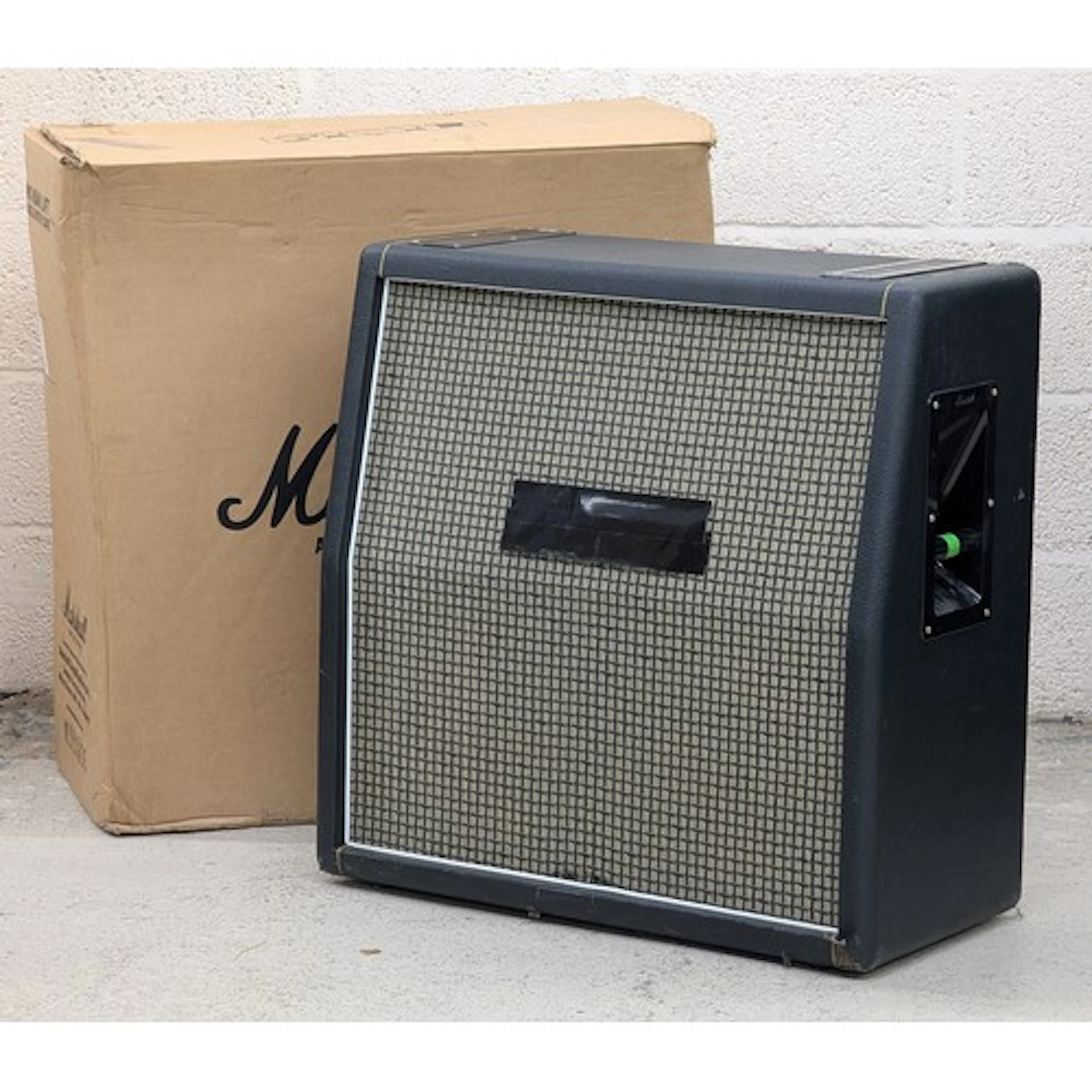 The Who interest - Marshall 1960 dummy guitar amplifier spea...