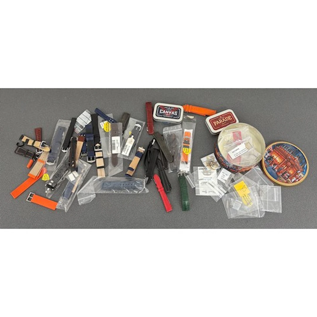 Quantity of principally leather wristwatch straps; also a qu...