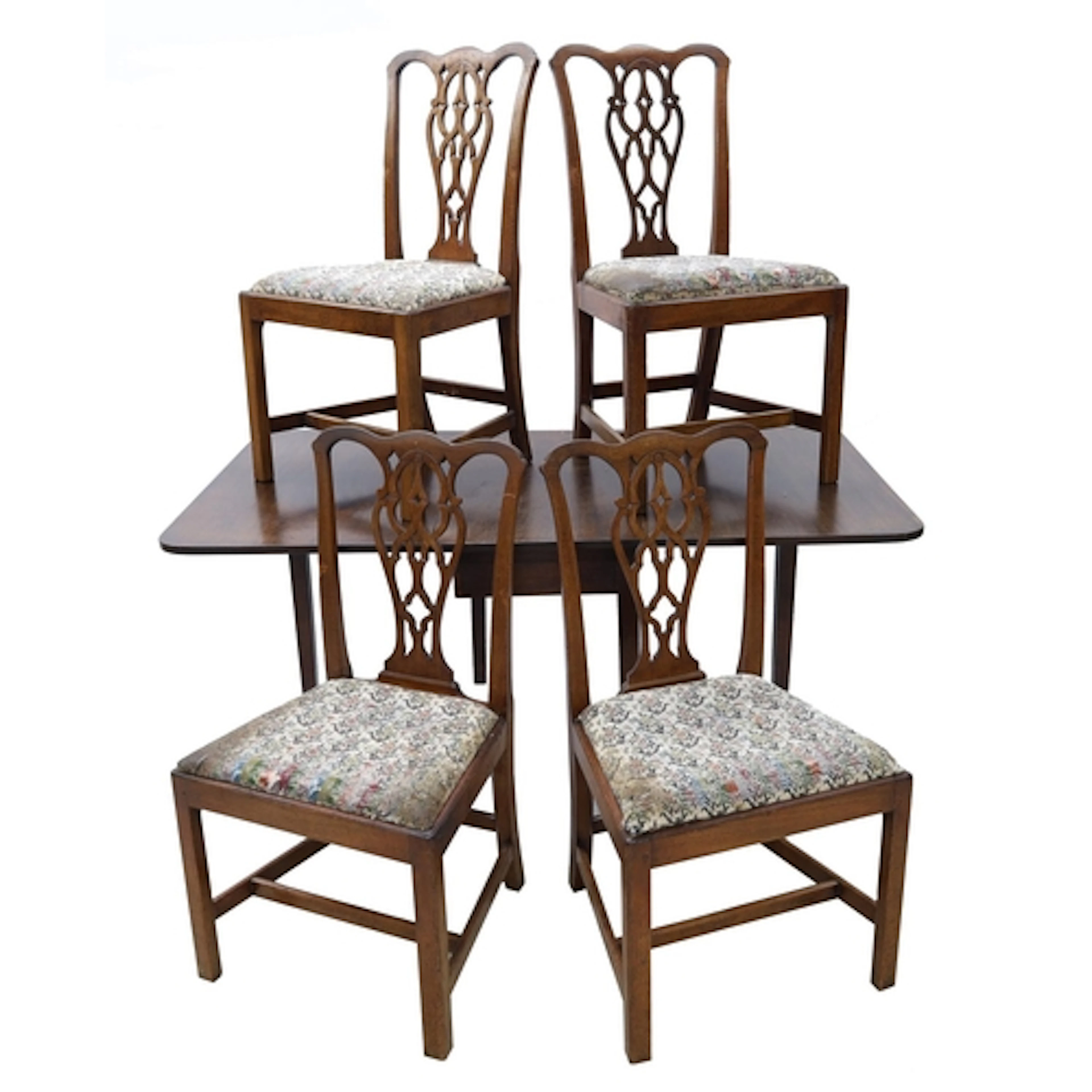 Set of four Georgian mahogany dining chairs in the Chippenda...