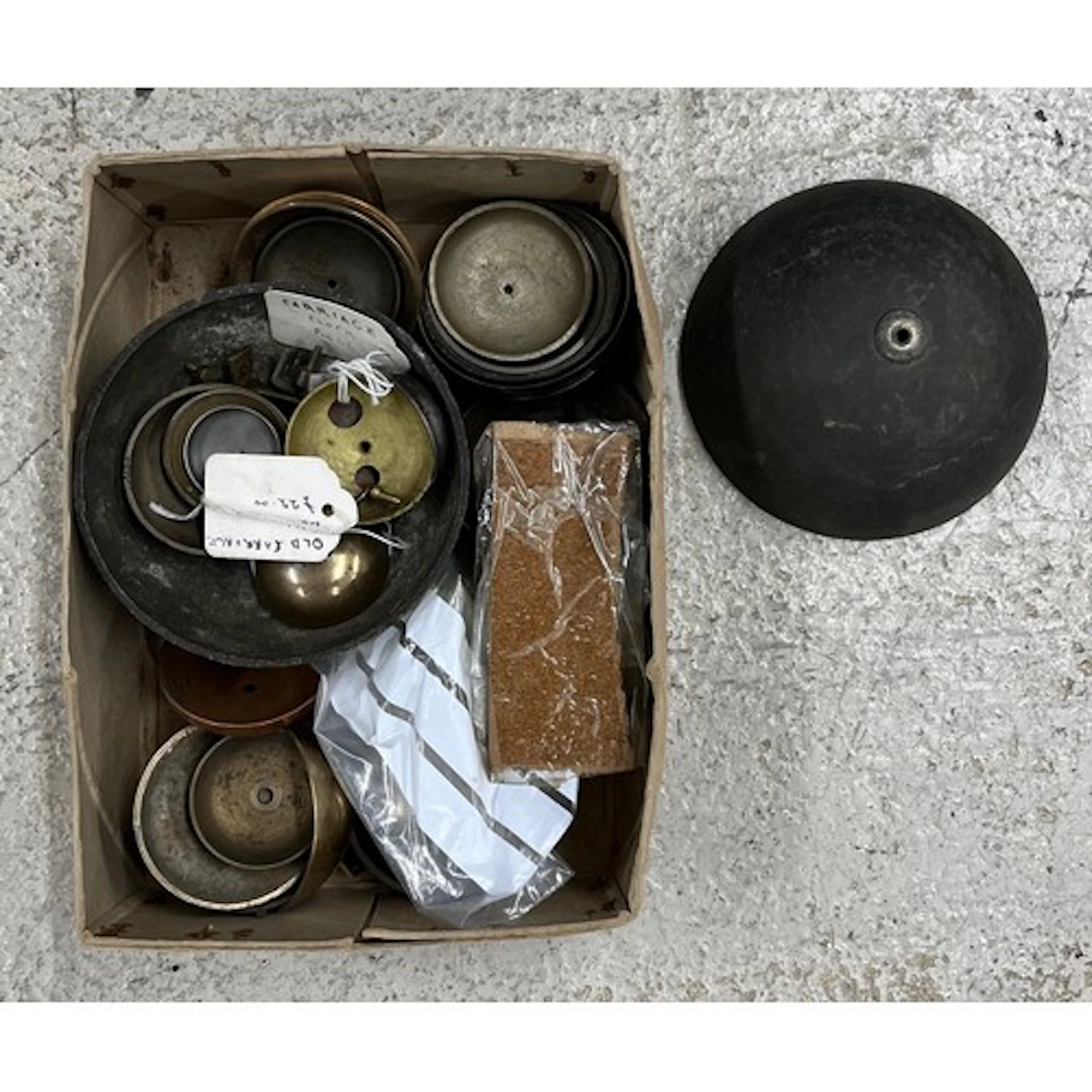 Quantity of assorted clock bells