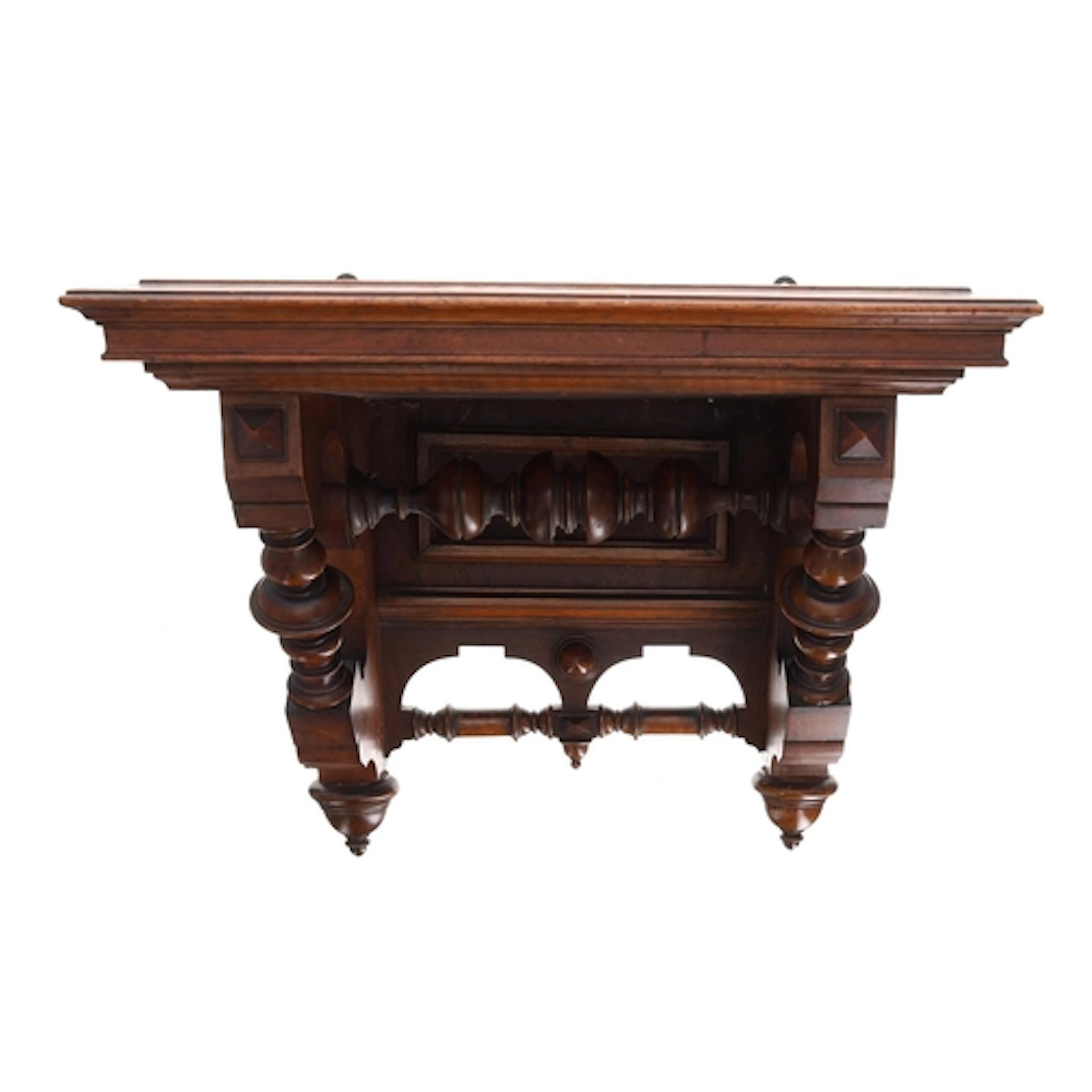 Late Victorian walnut clock bracket, with moulded edge and e...