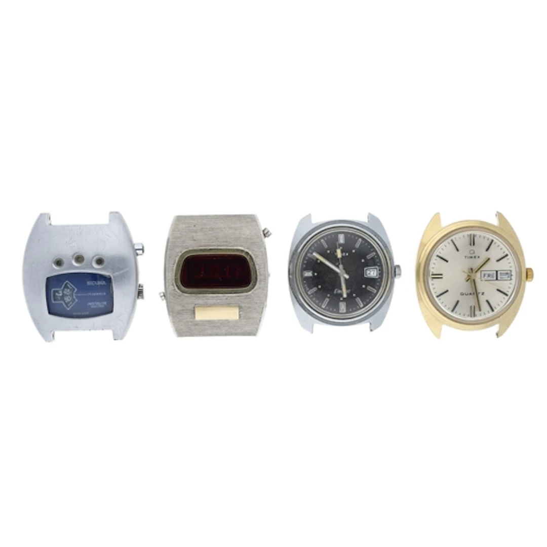 Sicura Instalite Electric digital 'Jump Hour' gentleman's wr...