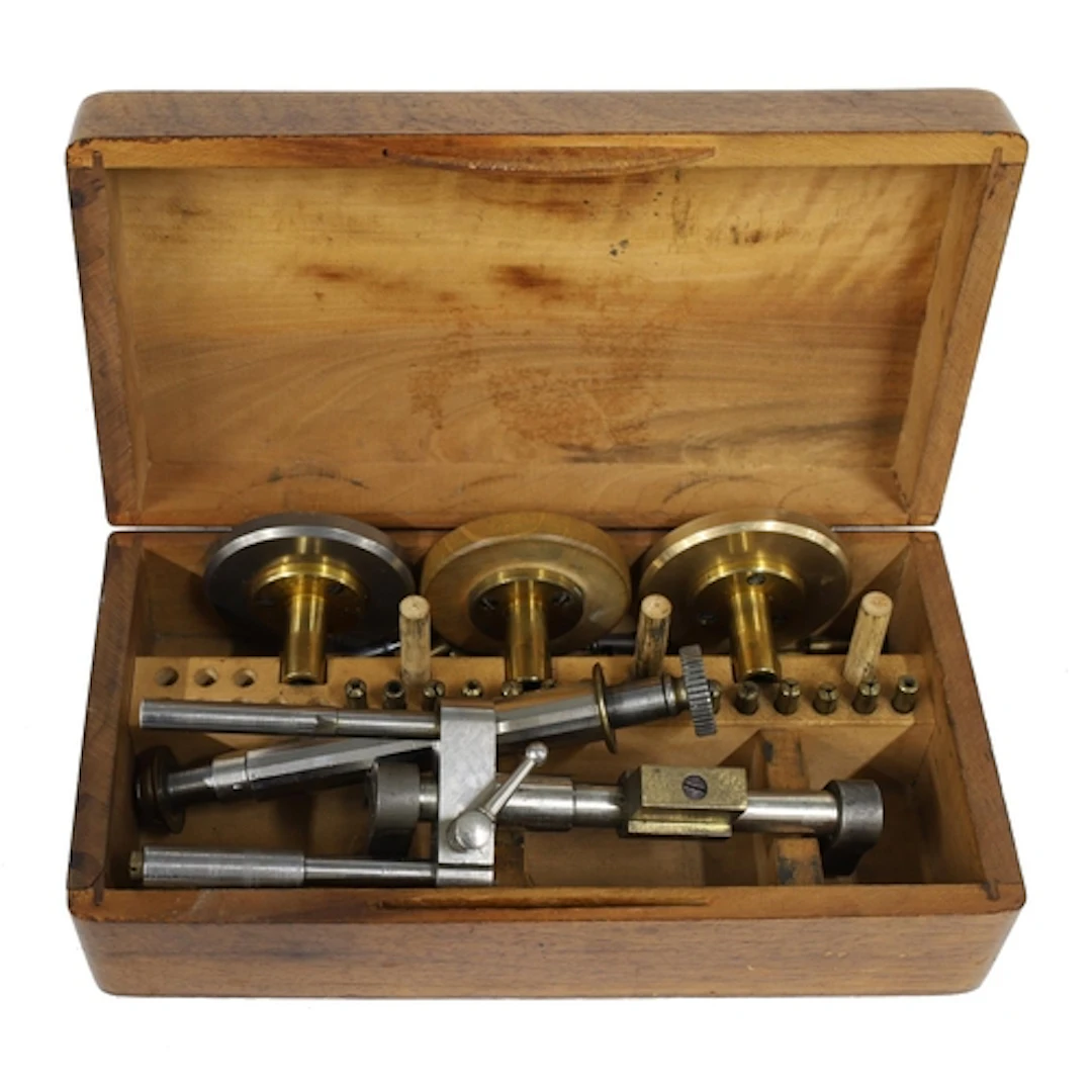 Lorch, Schmidt & Co. screw head polishing tool, within a...