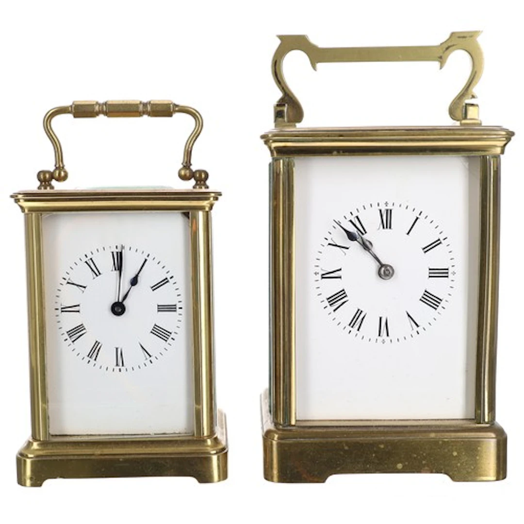 French striking brass carriage clock, white Roman numeral di...