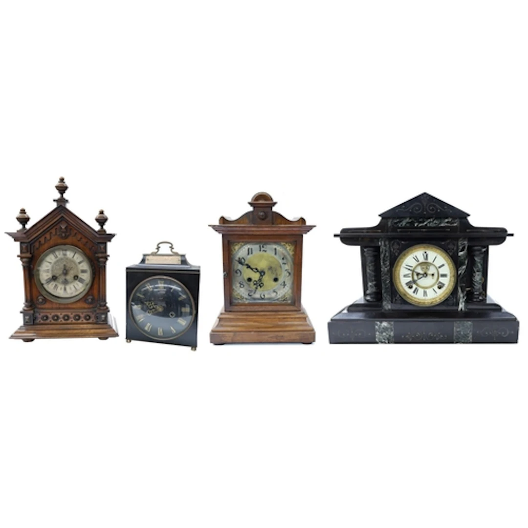 Late 19th century black slate mantel clock, the 4.5" circula...
