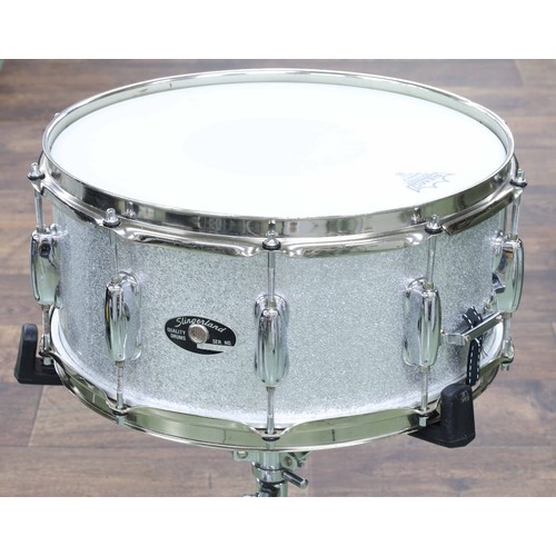 Slingerland snare drum, silver sparkle finish, with oval sil...
