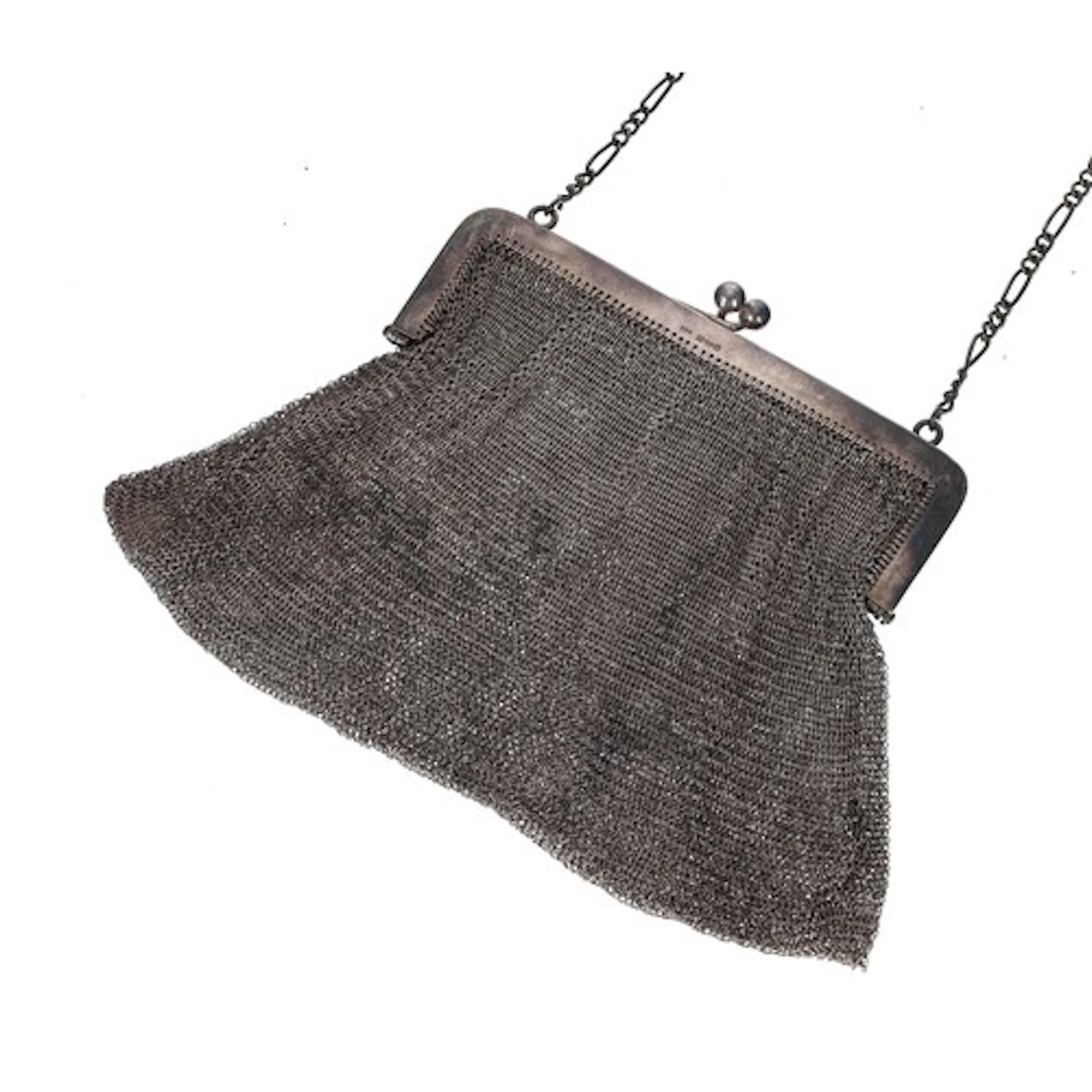 Heavy silver mesh link purse, import hallmarks for London 19...