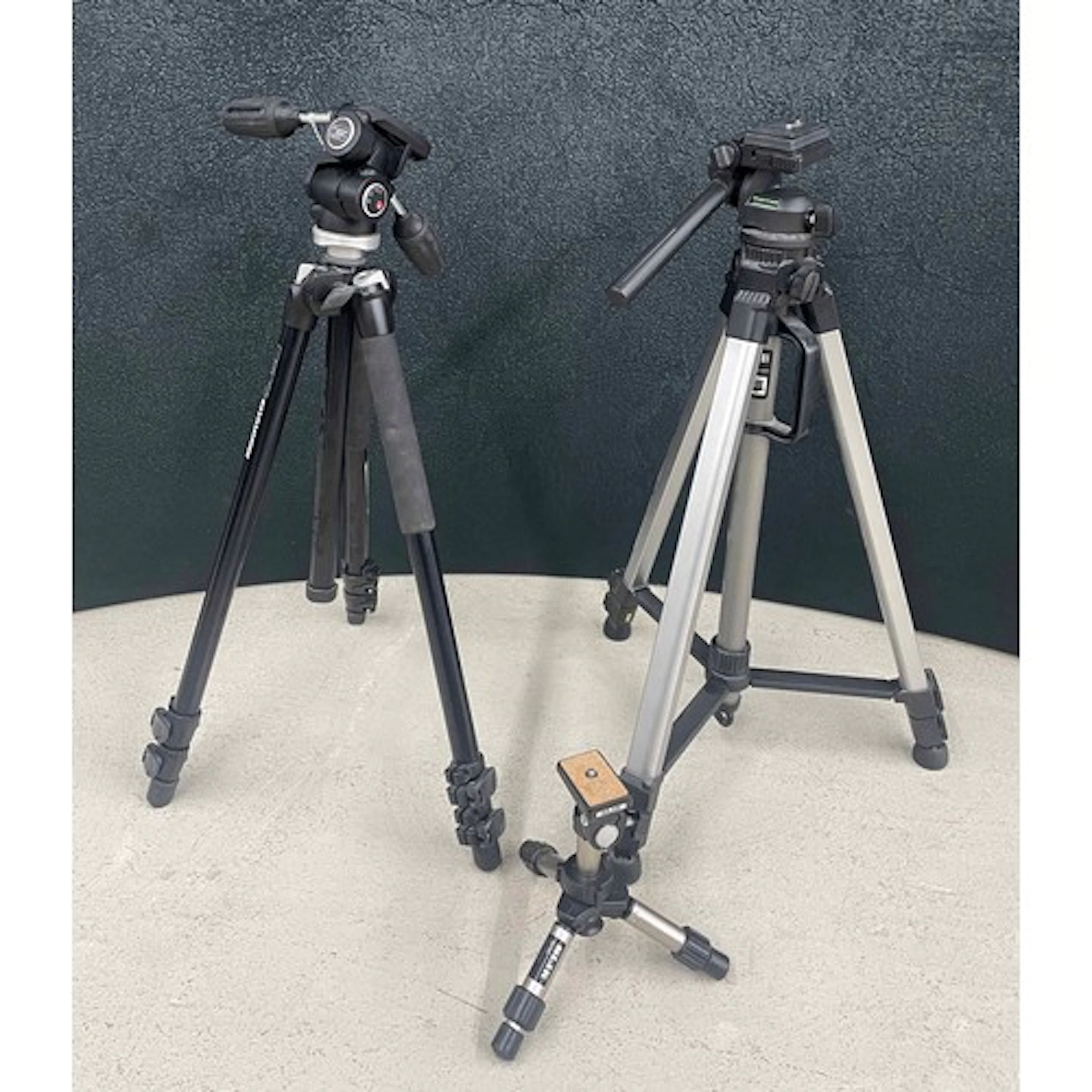 Manfrotto MT294A3 camera tripod with 804RC2 head; also with ...