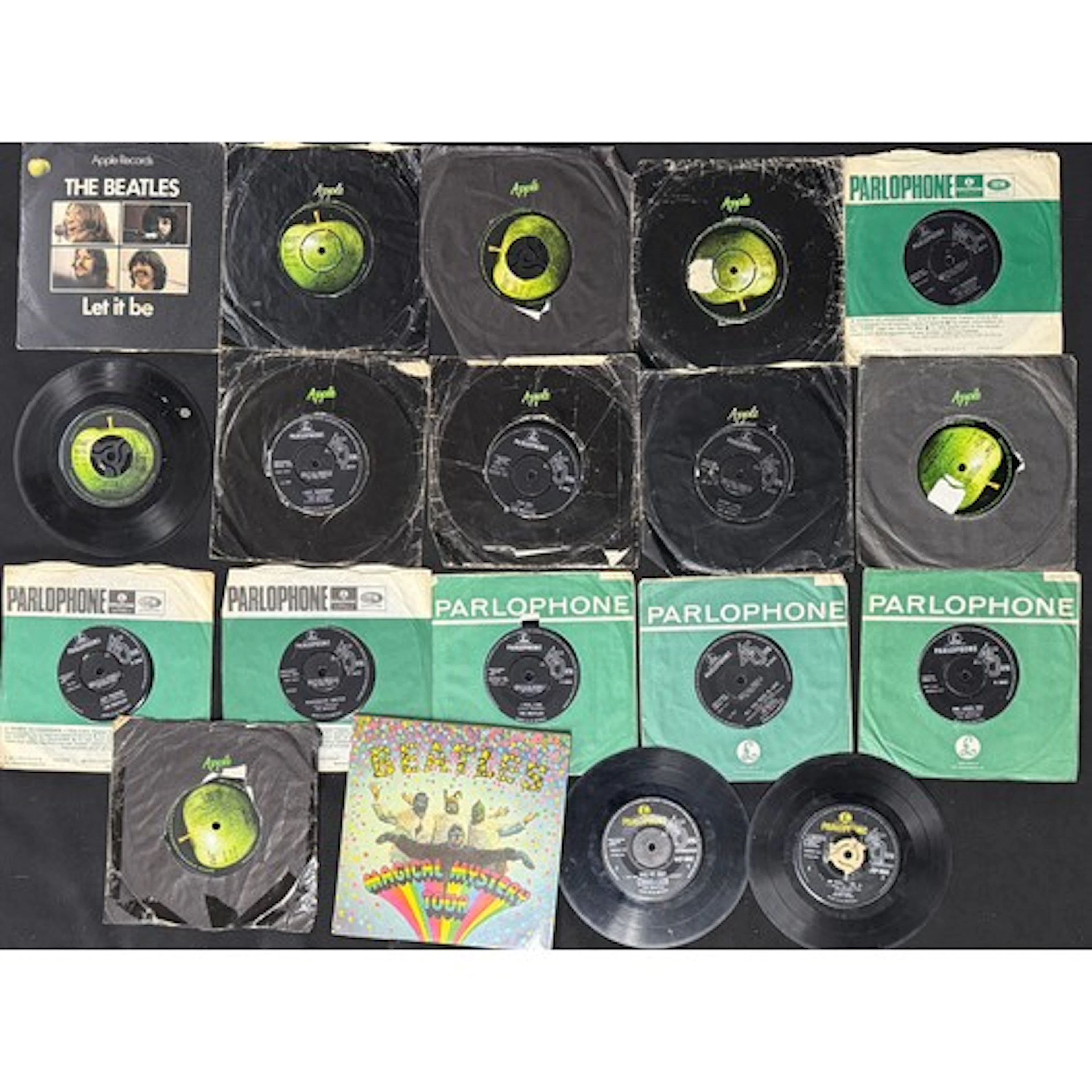 The Beatles - seventeen 45rpm singles to include Let It Be, ...