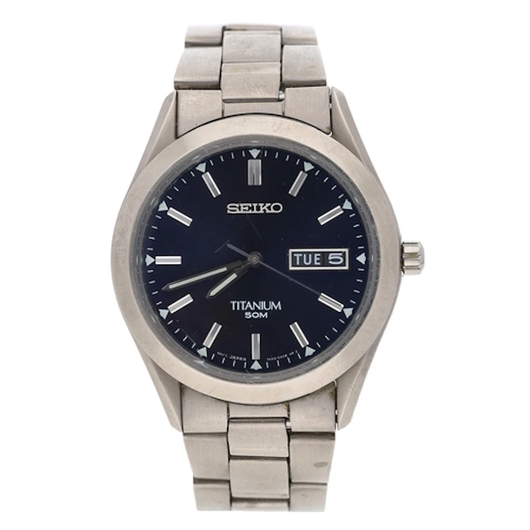 Seiko Titanium 50m gentleman's wristwatch, reference no. 7N4...