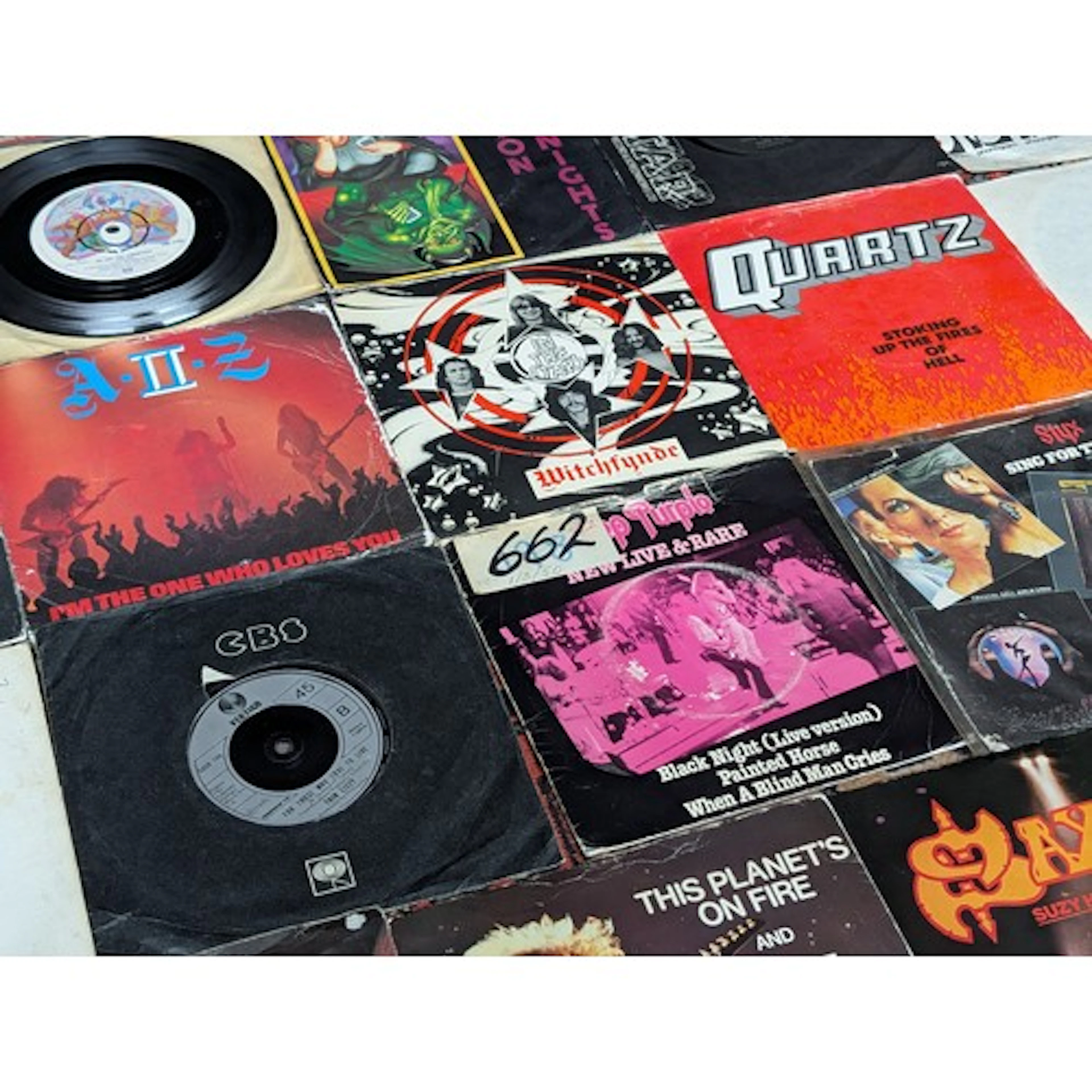Approximately twenty 45rpm 7" rock/pop and hard rock/heavy m...