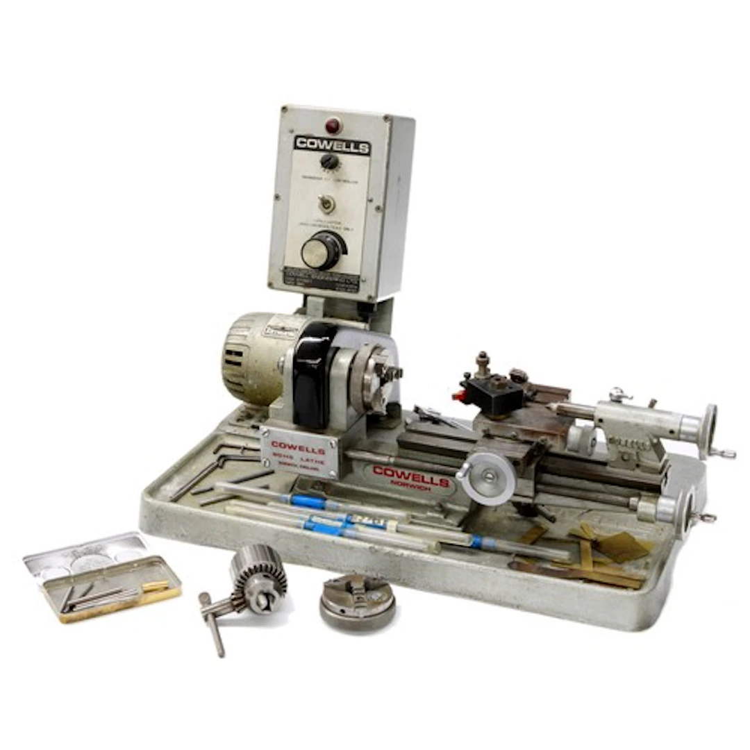 Cowells 90ME Model Engineers lathe with Thyristor speed cont...