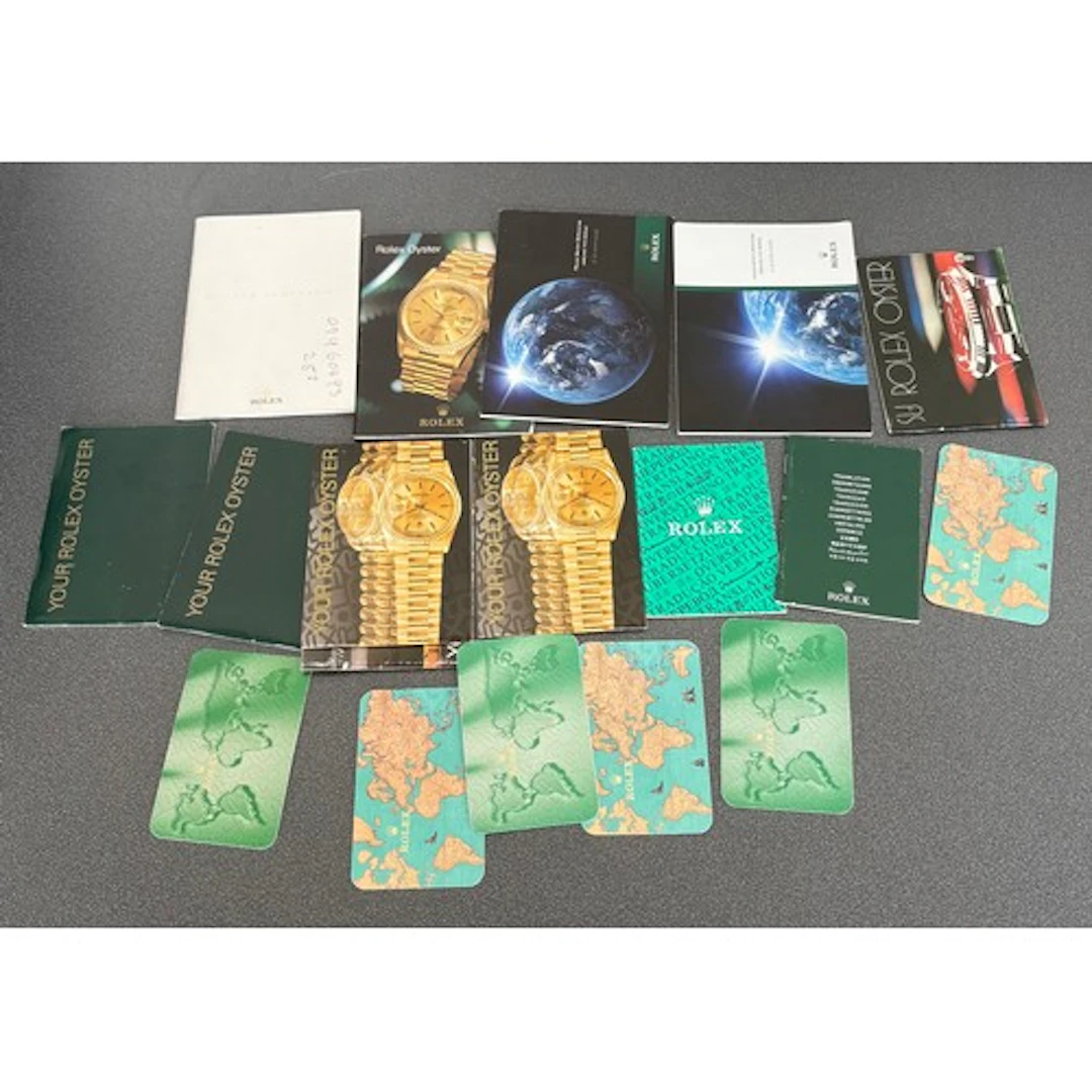 Rolex - Quantity of Rolex booklets to include five Your Role...