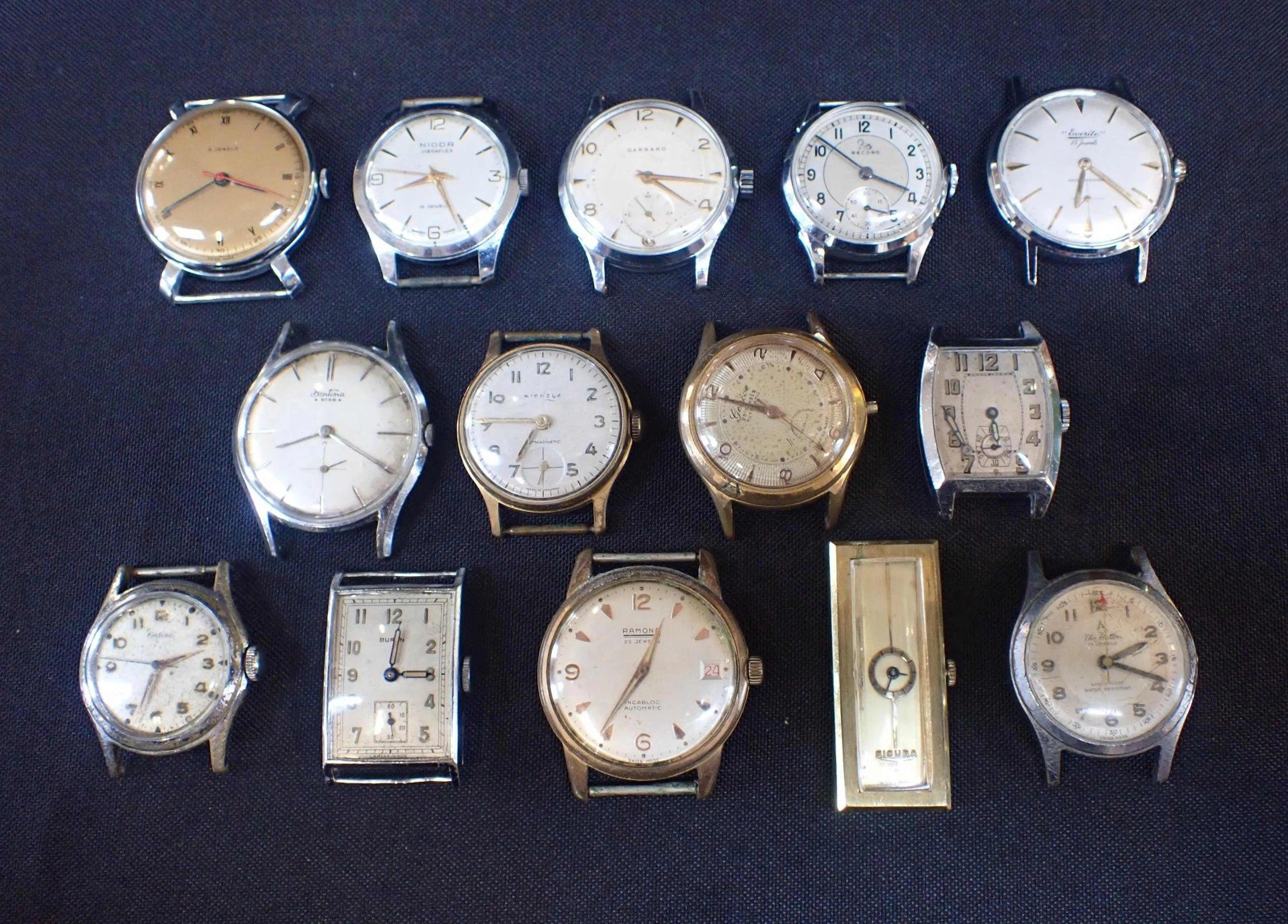 SICURA GENTLEMAN'S GOLD PLATED WRIST WATCH