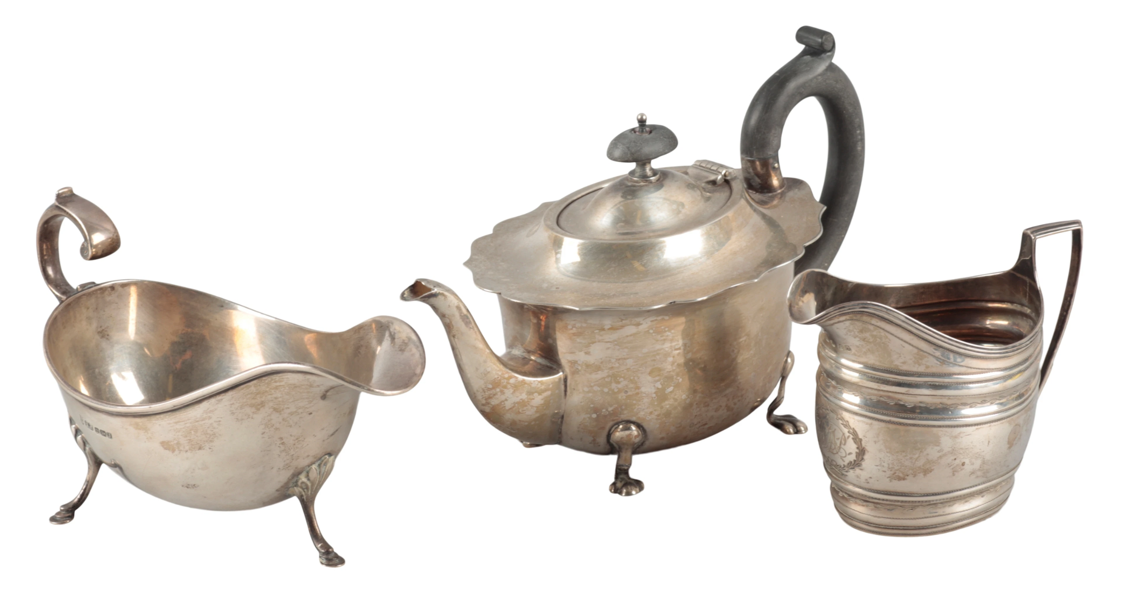 A GEORGE V SILVER SAUCE BOAT