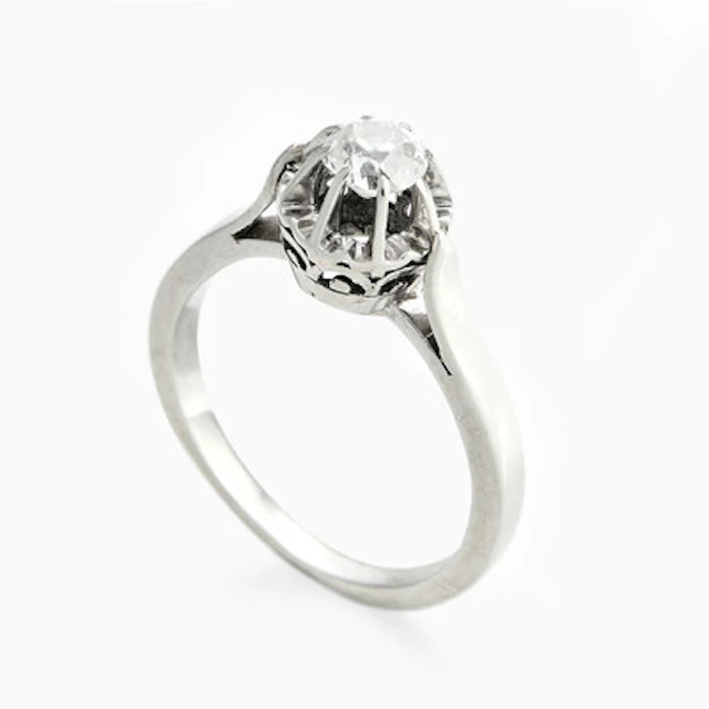 Ring med en old-cut brilliant