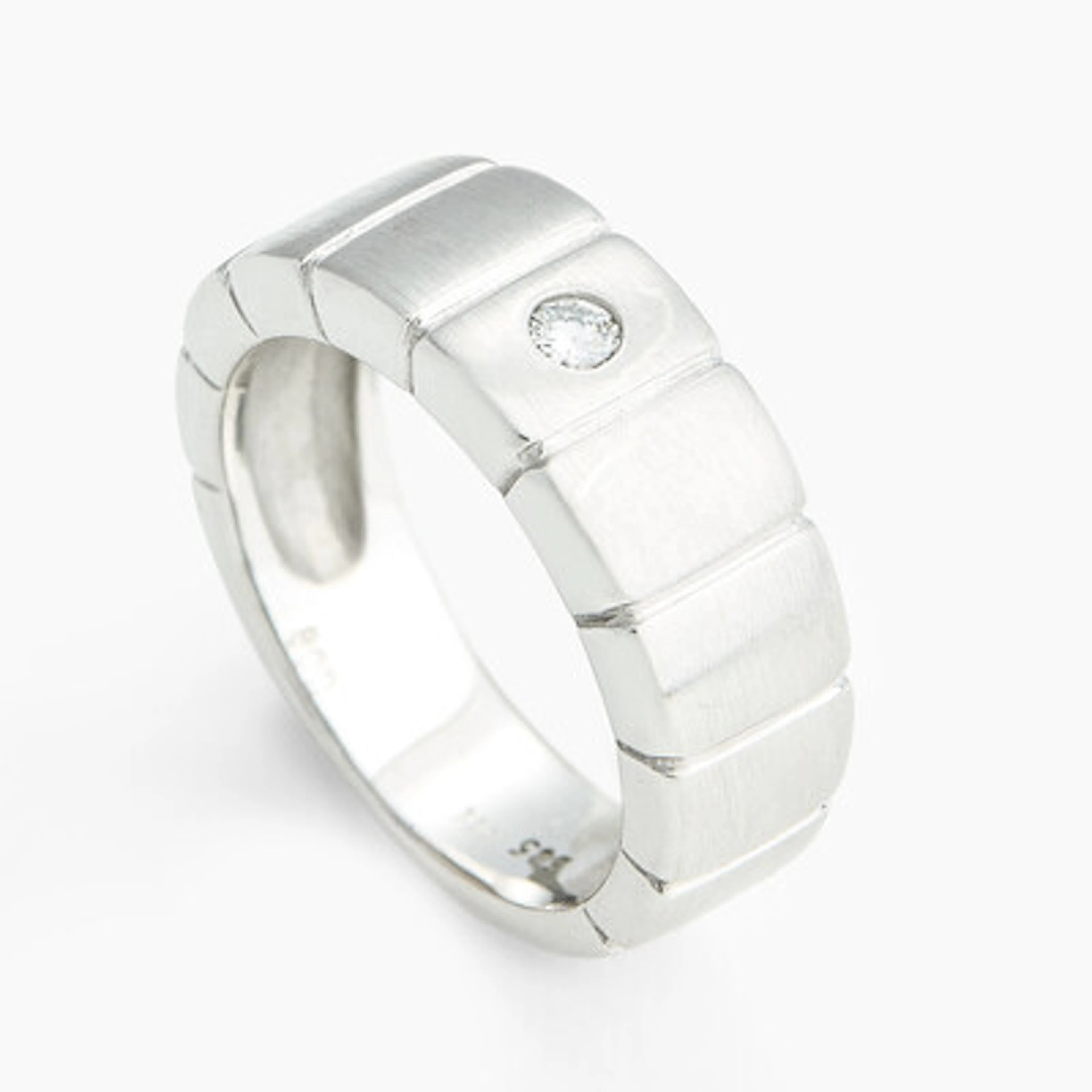Ring med diamant