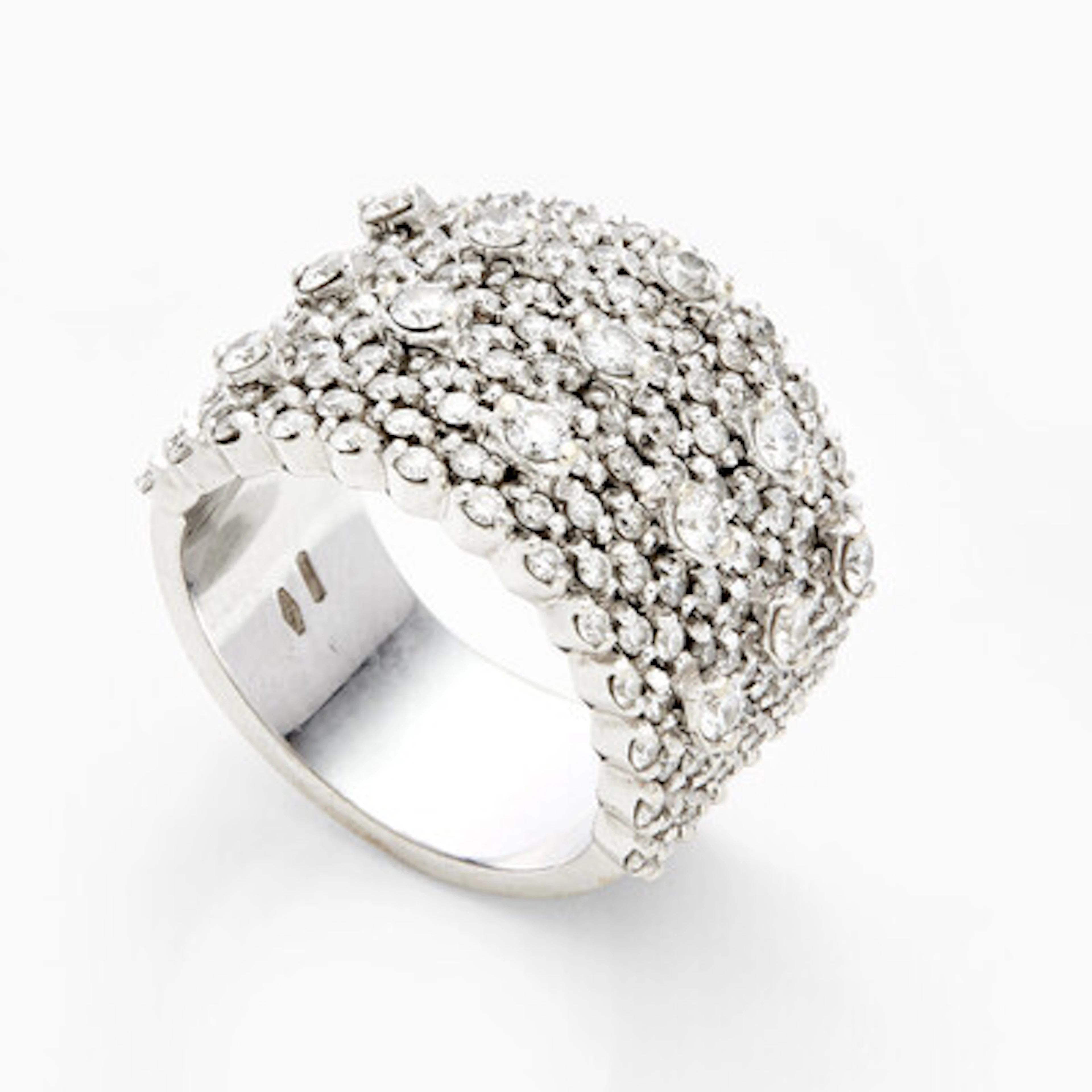 Ring med diamanter