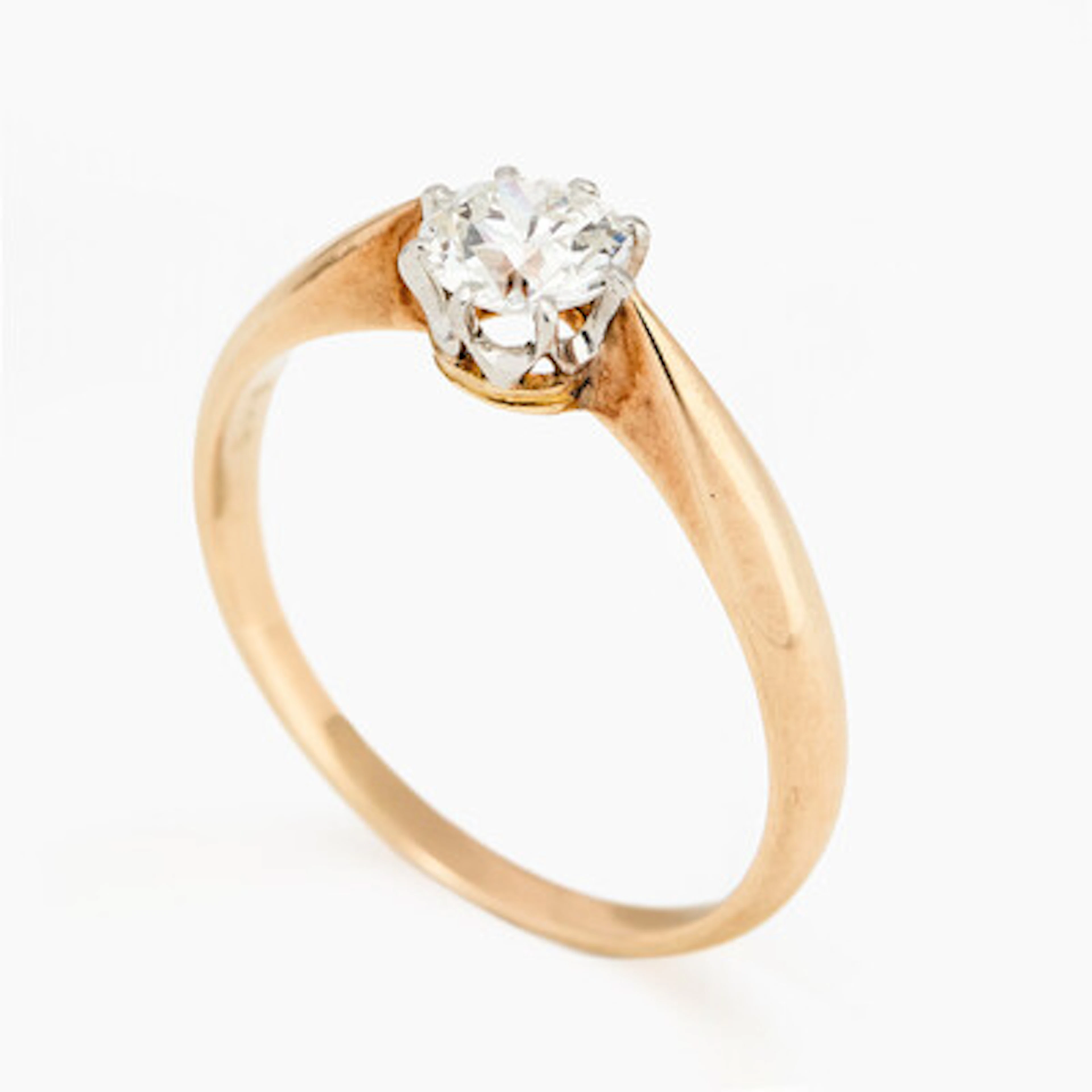 Ring med en old-cut diamant