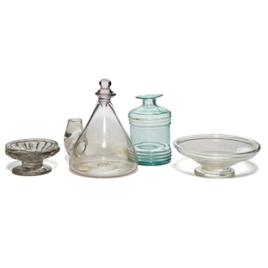 Samling eldre glass