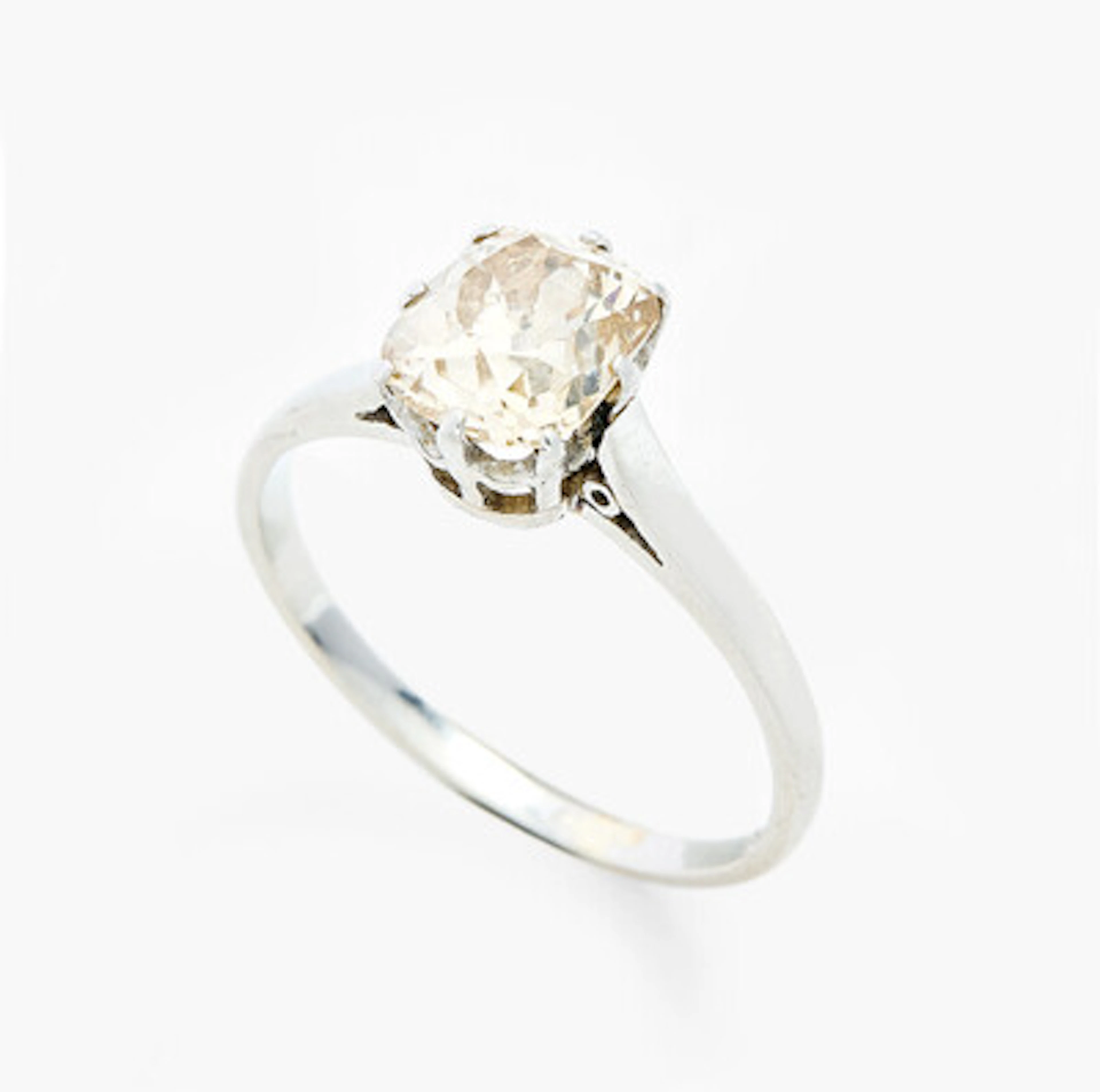 Ring med diamant