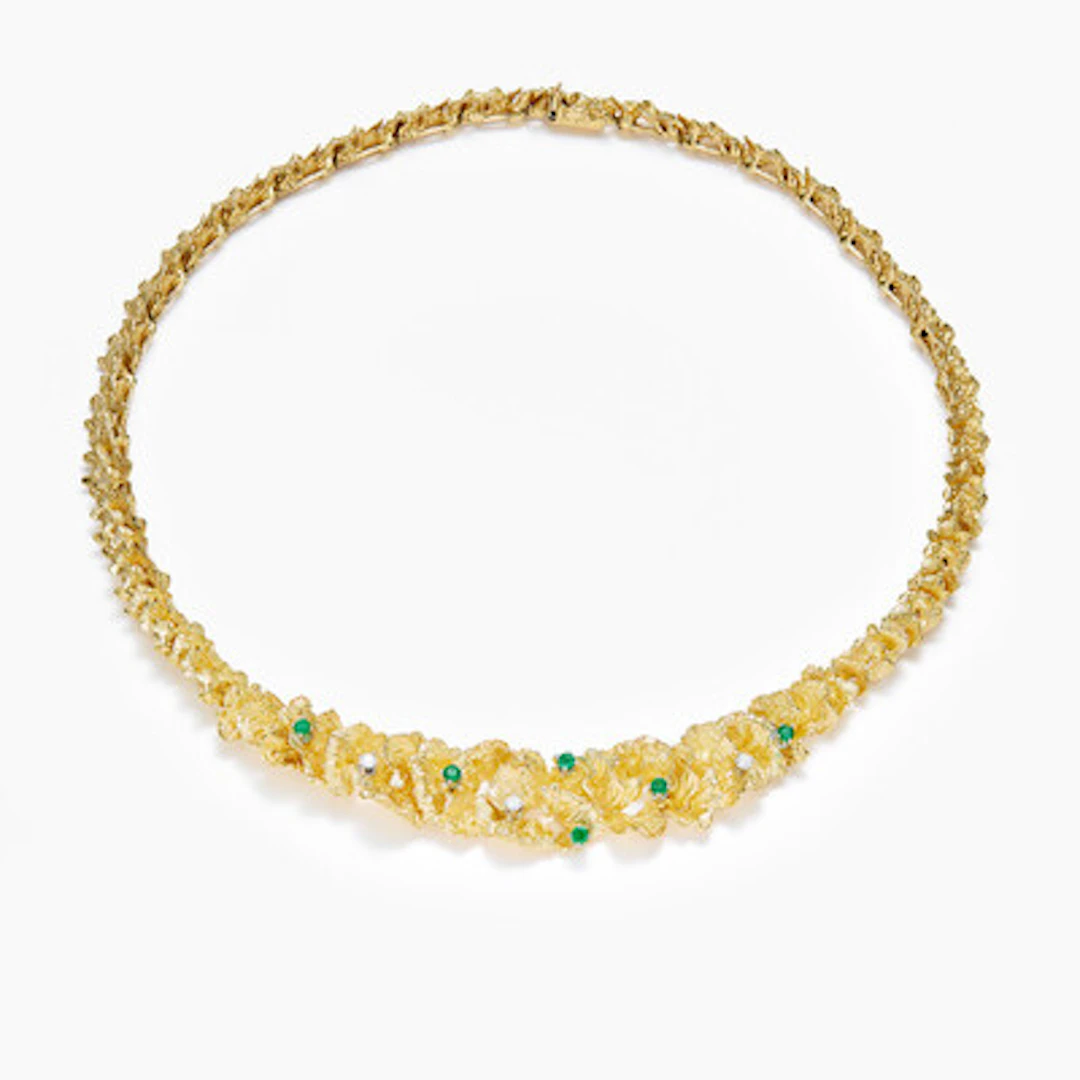 Collier med diamanter og smaragder