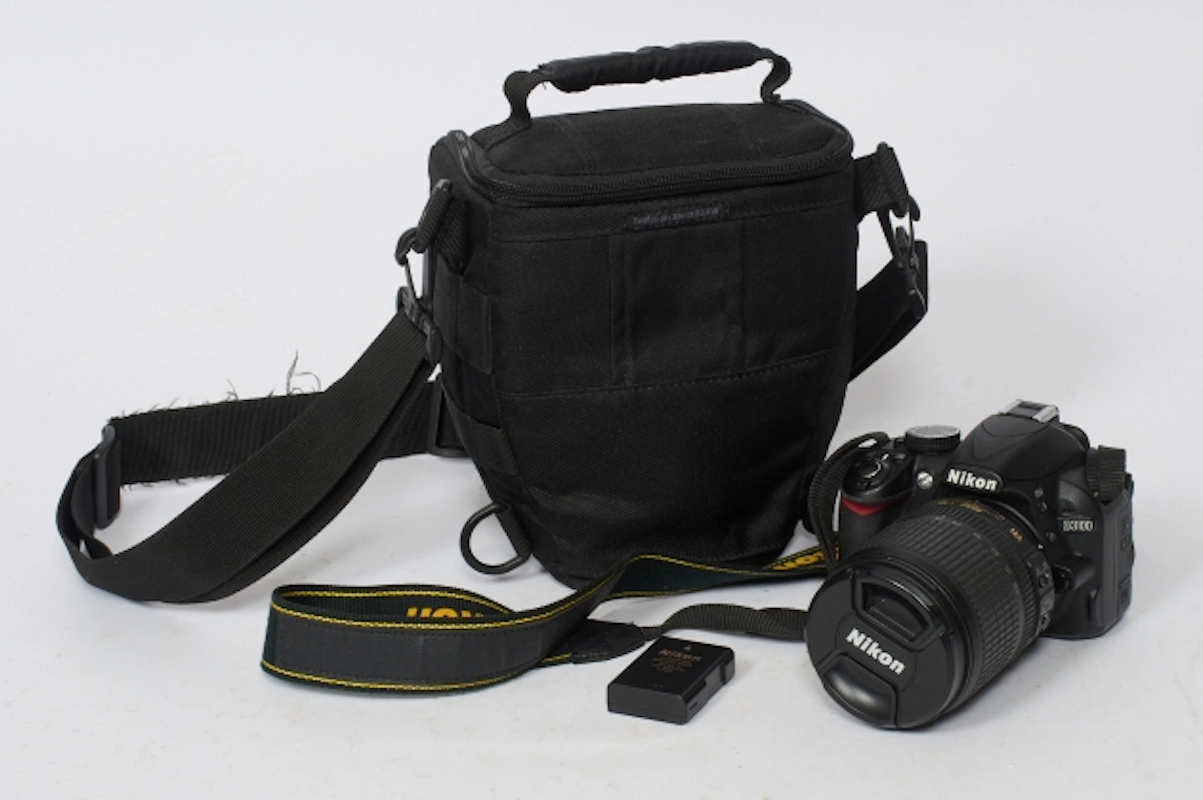 Kamera Nikon DX 3100