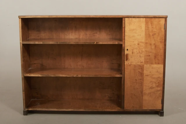 Bokhylla/sideboard, Swedish Modern