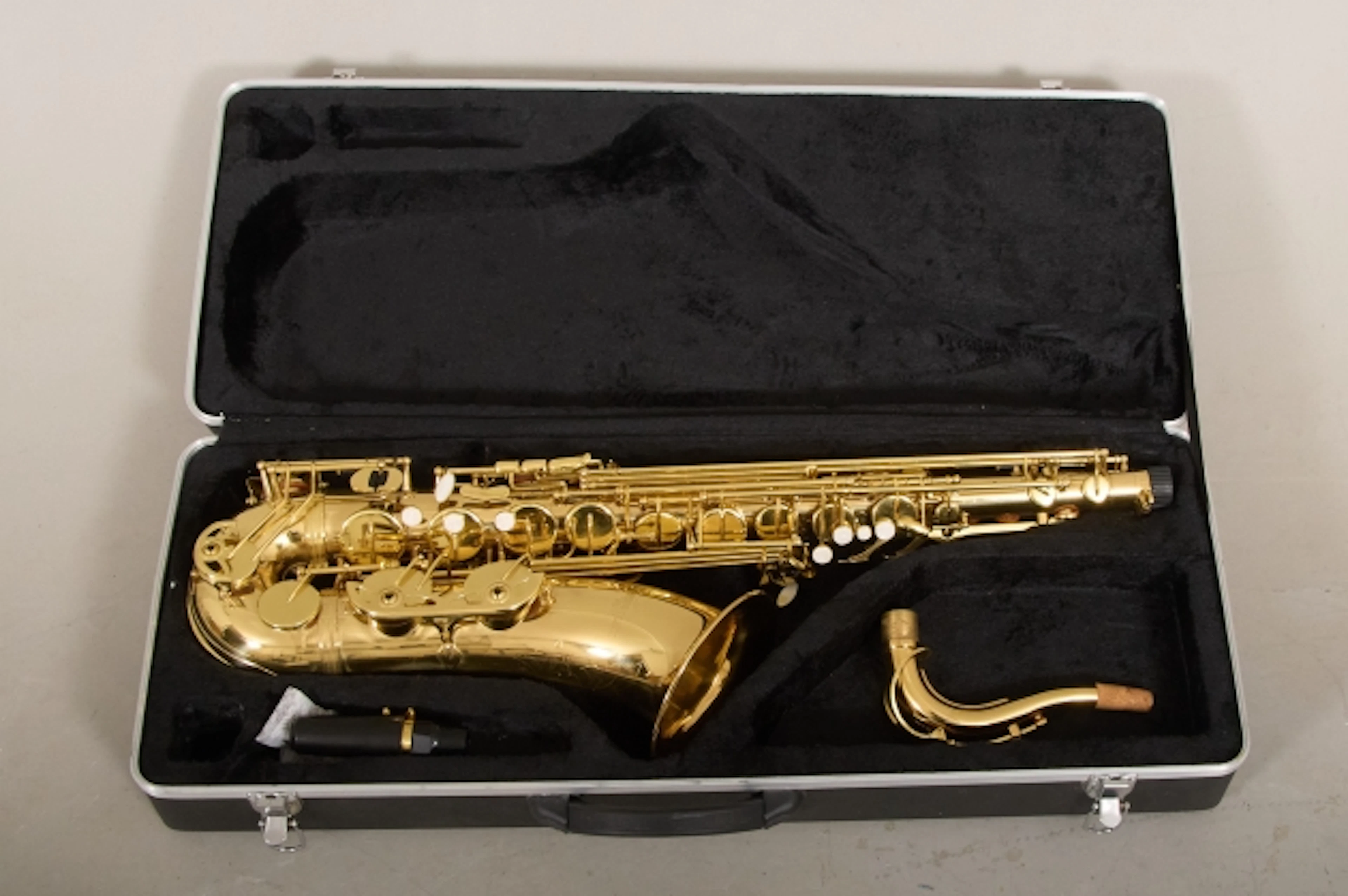 Saxofon, Gear for music