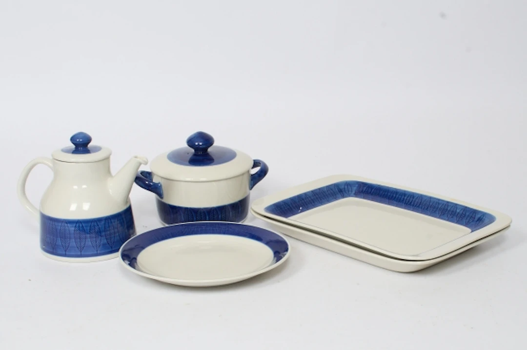Servisdelar, "Koka Blå", Hertha Bengtsson