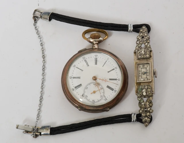 Damarmbandsur, samt mormorsur, Silver