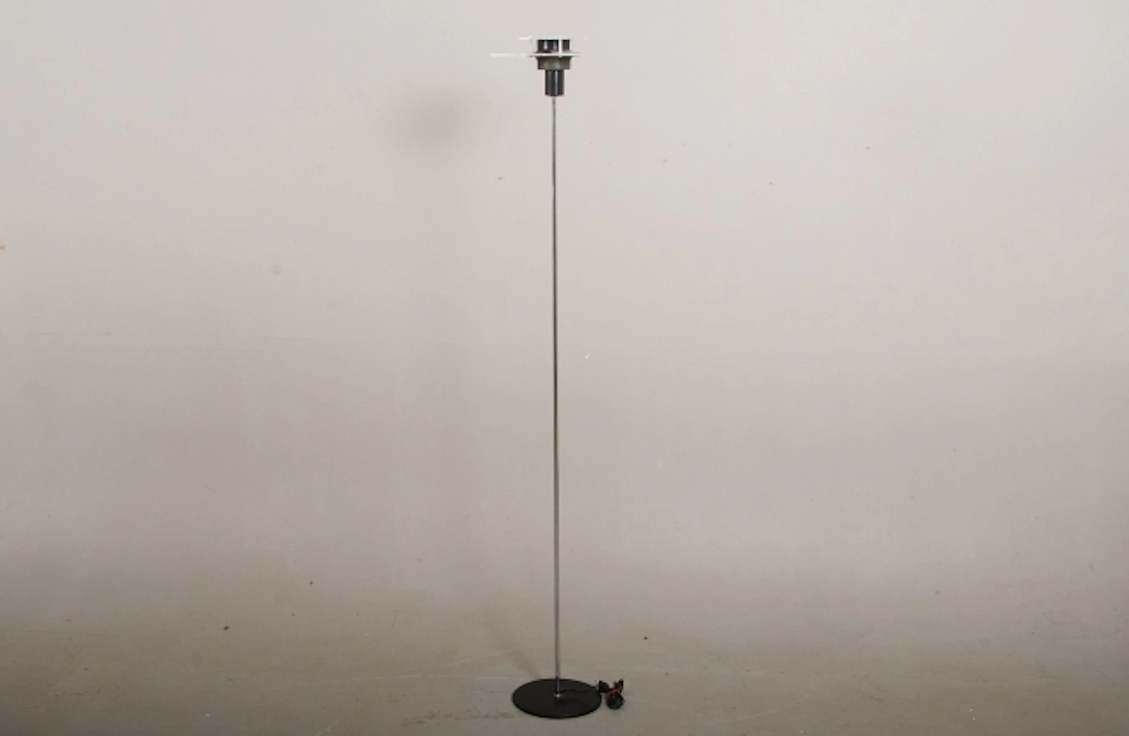 Golvlampa, IKEA