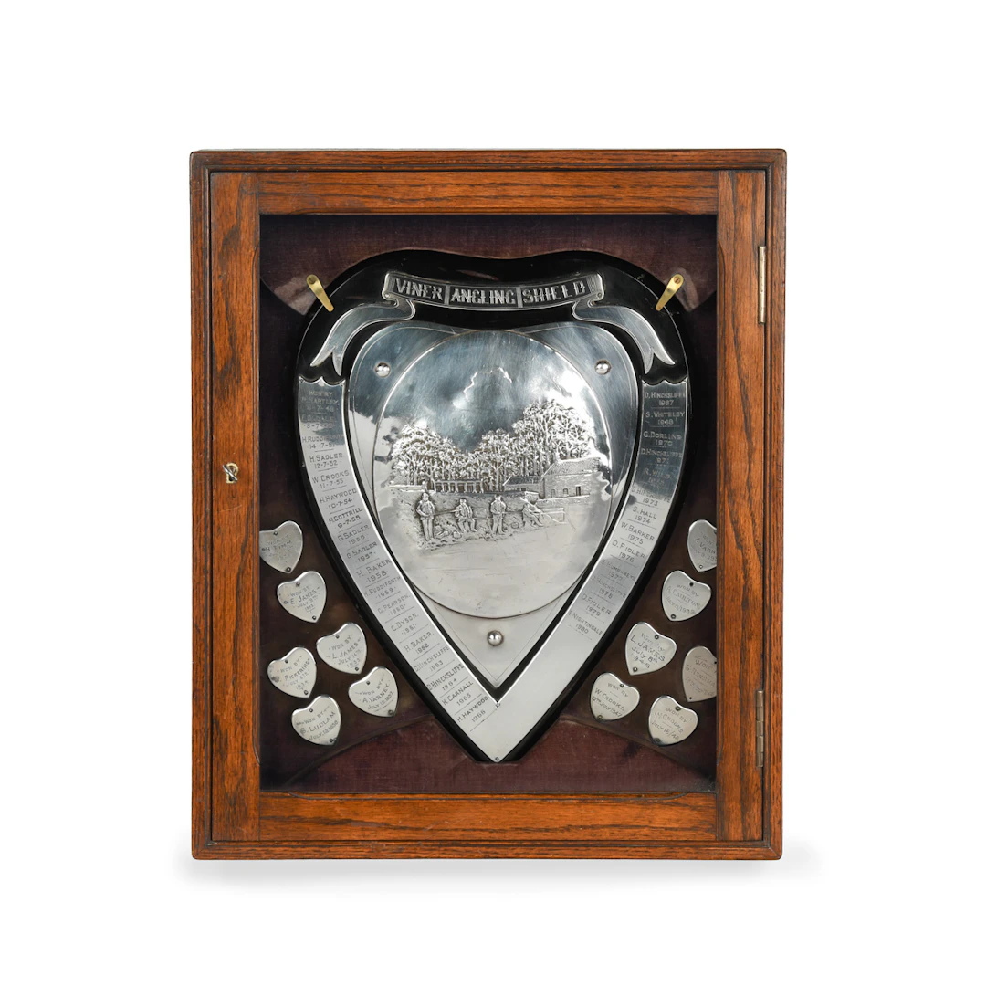 Viner Angling Shield Presentation Fishing Trophy with original Fitted