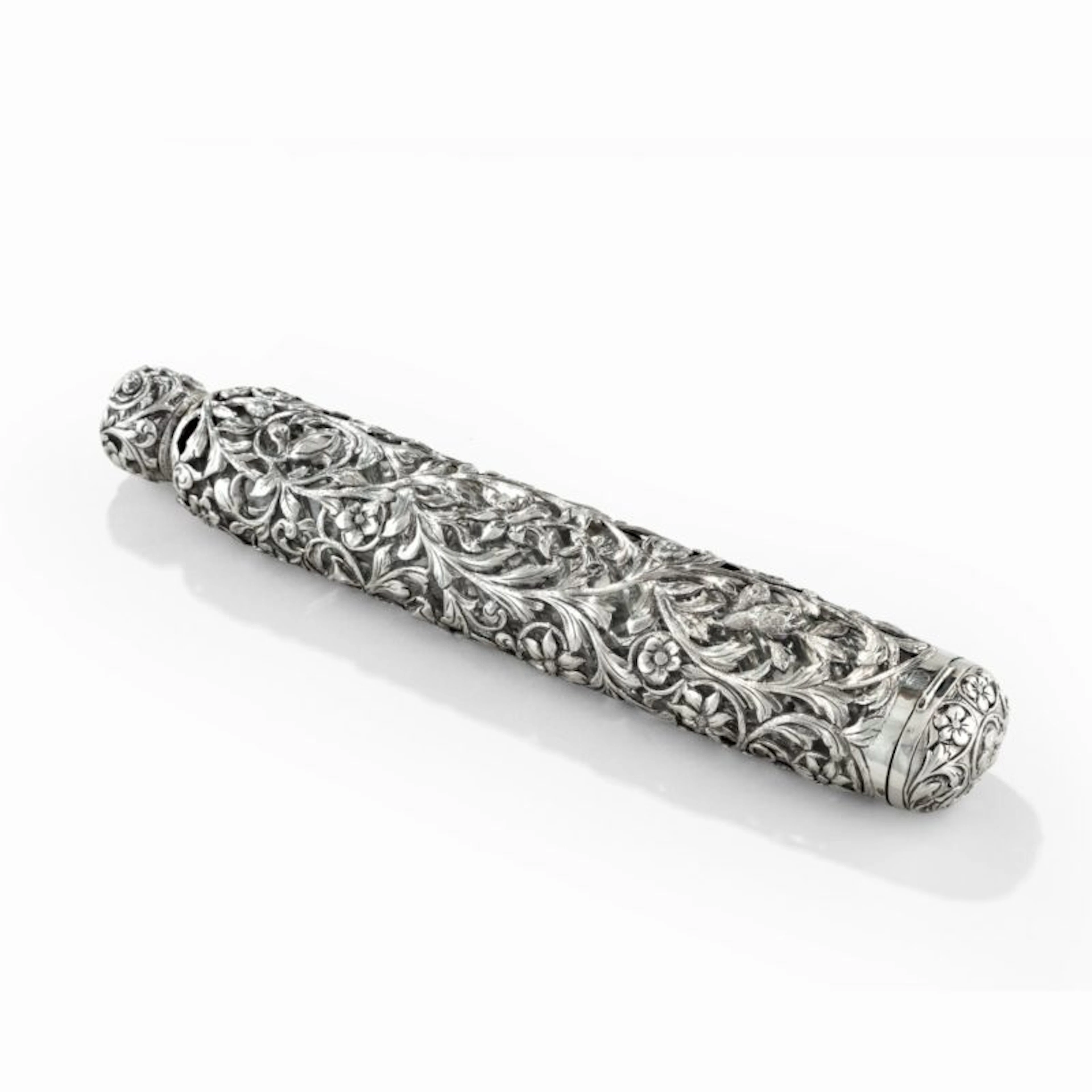 Silver double ended scent bottle