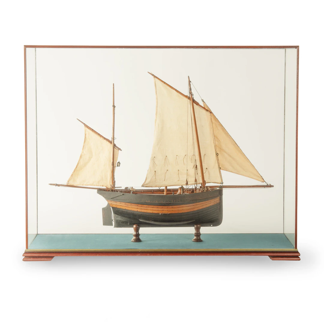 A gaff-rigged Hastings lugger circa 1880