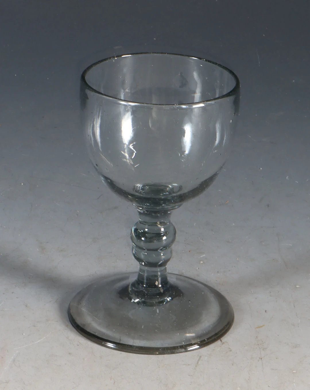Vinglass, Gjøvik tidlig 1800 t.