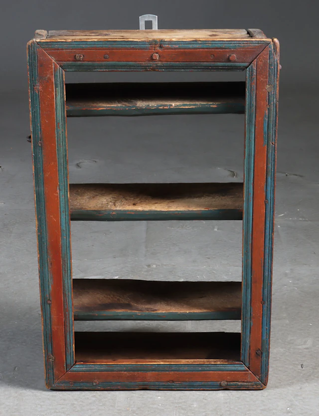 Liten hylle, 1800 t.