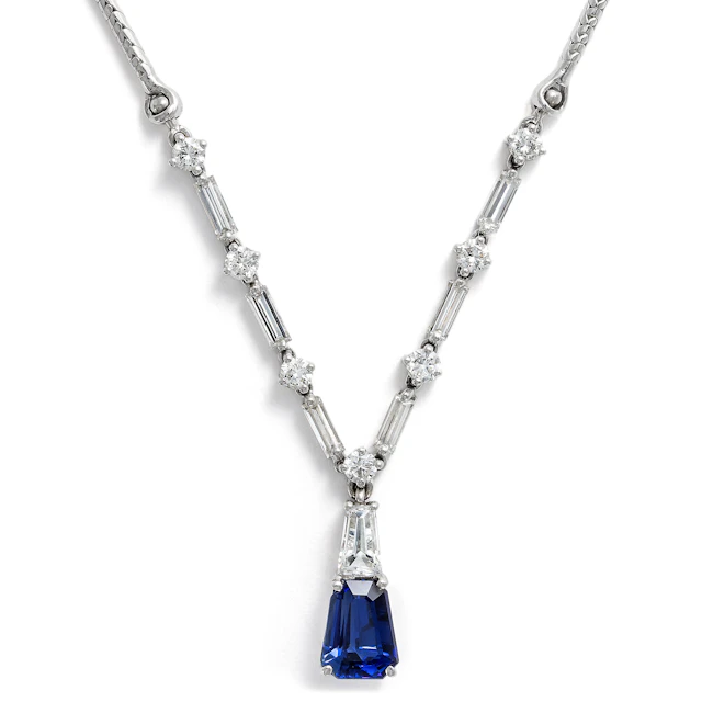Exquisite Vintage Necklace With Sapphire & Diamonds In White Gold, Circa 1990