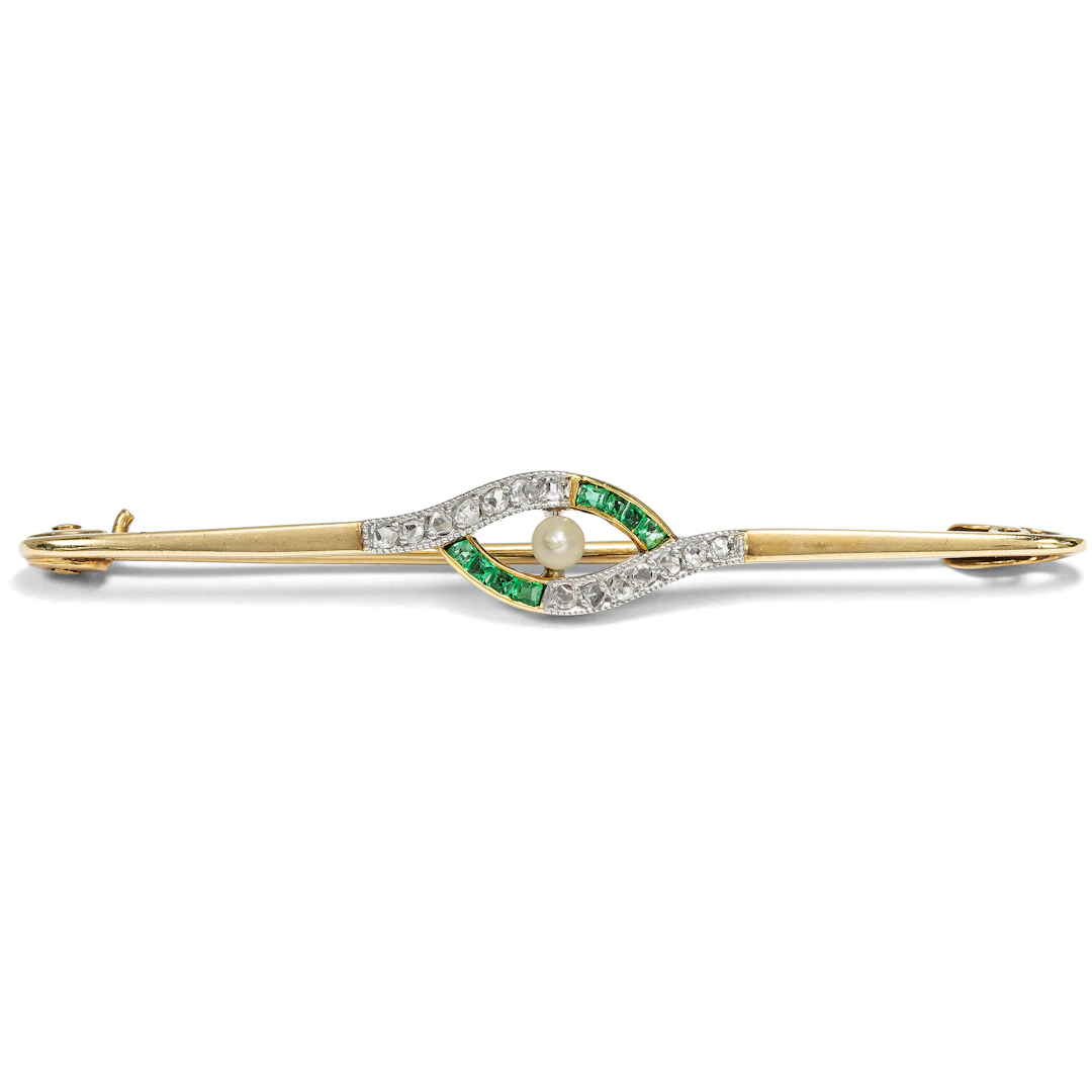 Elegant Antique Needle With Diamonds & Green Glass Pastes Set in Gold, c. 1910