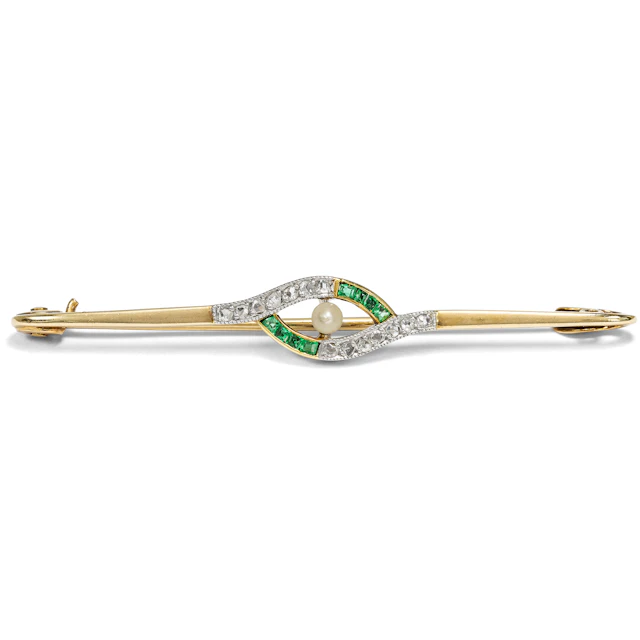 Elegant Antique Needle With Diamonds & Green Glass Pastes Set in Gold, c. 1910