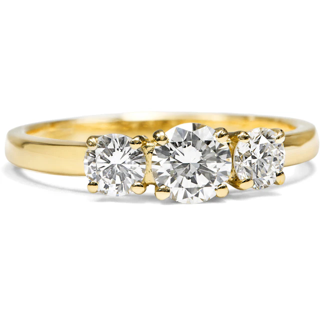 Sparkling “Trilogy” Ring with 0.86 ct Vintage Brilliant-Cut Diamonds