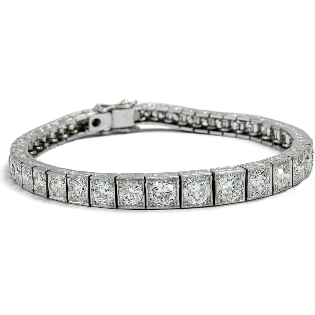 Timeless 9.45 ct Diamond Déco Rivière Bracelet, Vienna, c. 1930