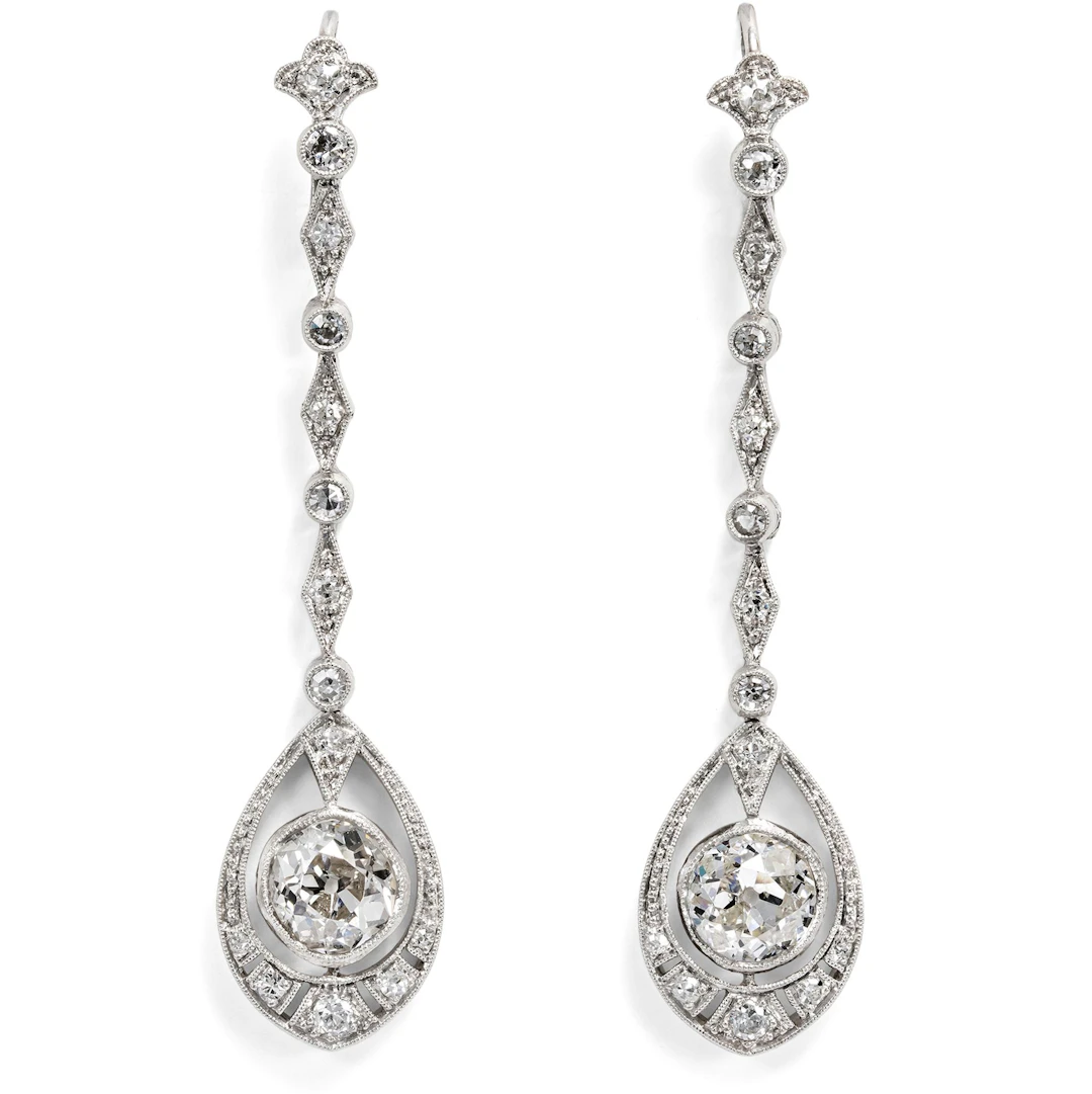 Magnificent Long Belle Époque Diamond Earrings, c. 1915
