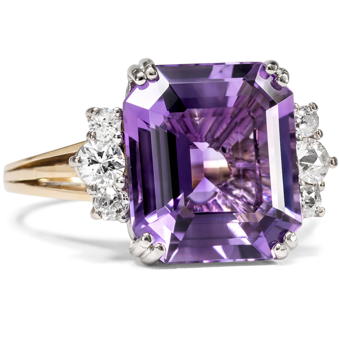 Large Vintage Ring with Amethyst & Diamonds in Gold, c. 1970