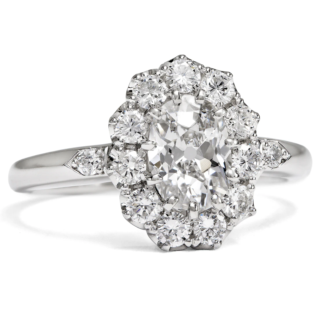 Elegant Ring with a 1.06 ct Old-Cut Oval Diamond in Platinum, From Our Workshop
