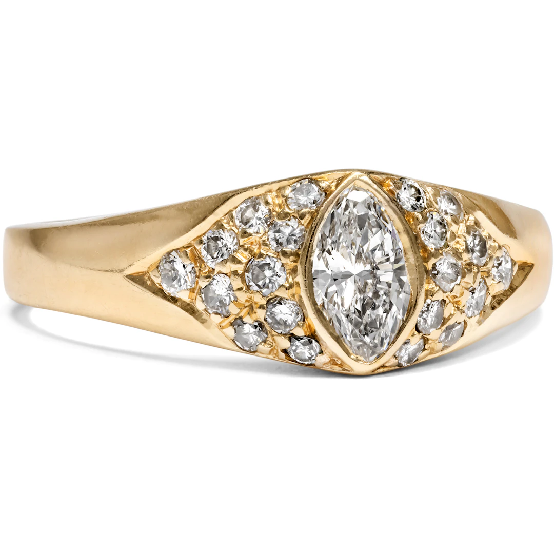 Vintage Gold Ring with a Navette-Cut Diamond and Brilliant-Cut Diamonds