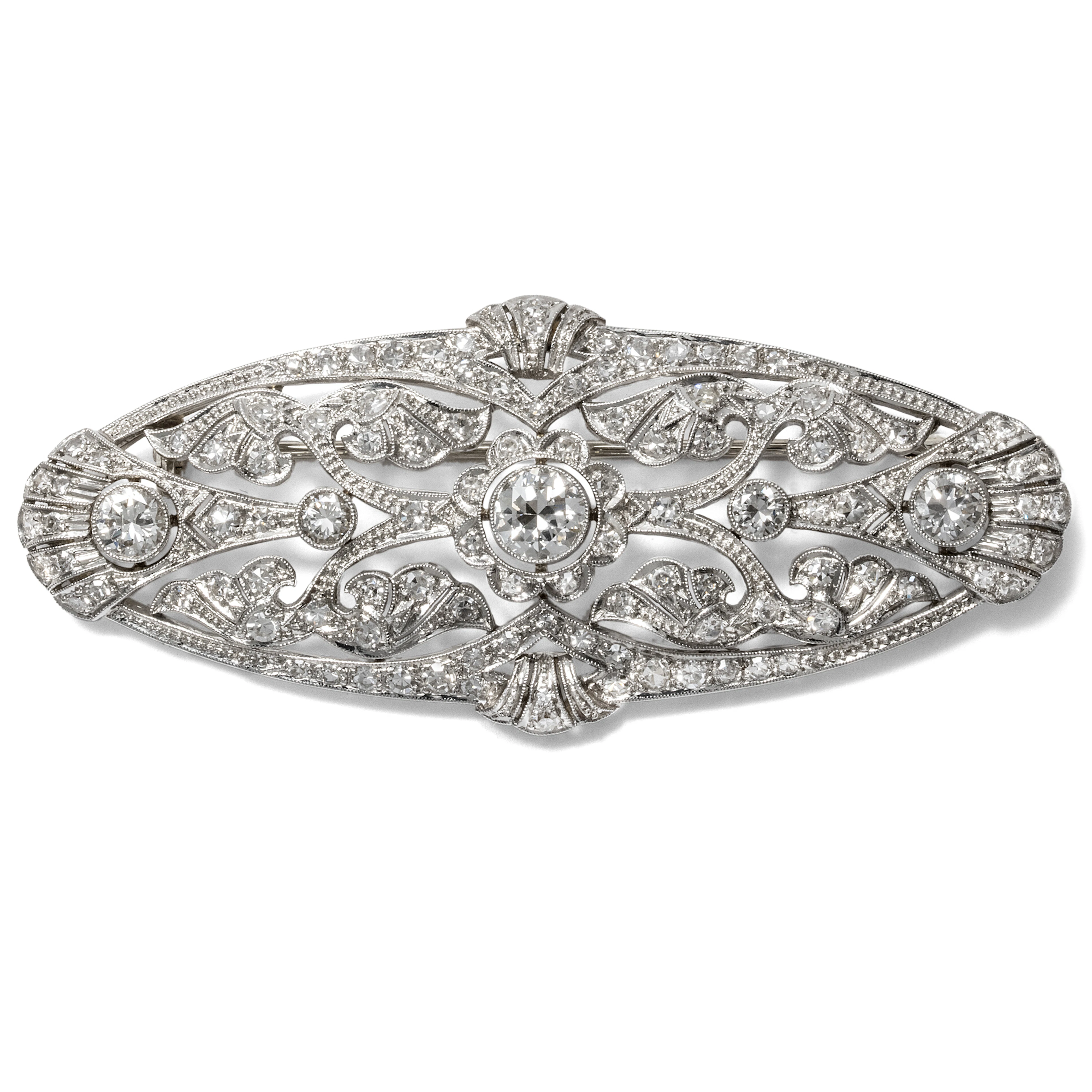 Magnificent Art Déco Brooch with 4.20 ct Diamonds in Platinum, circa 1930
